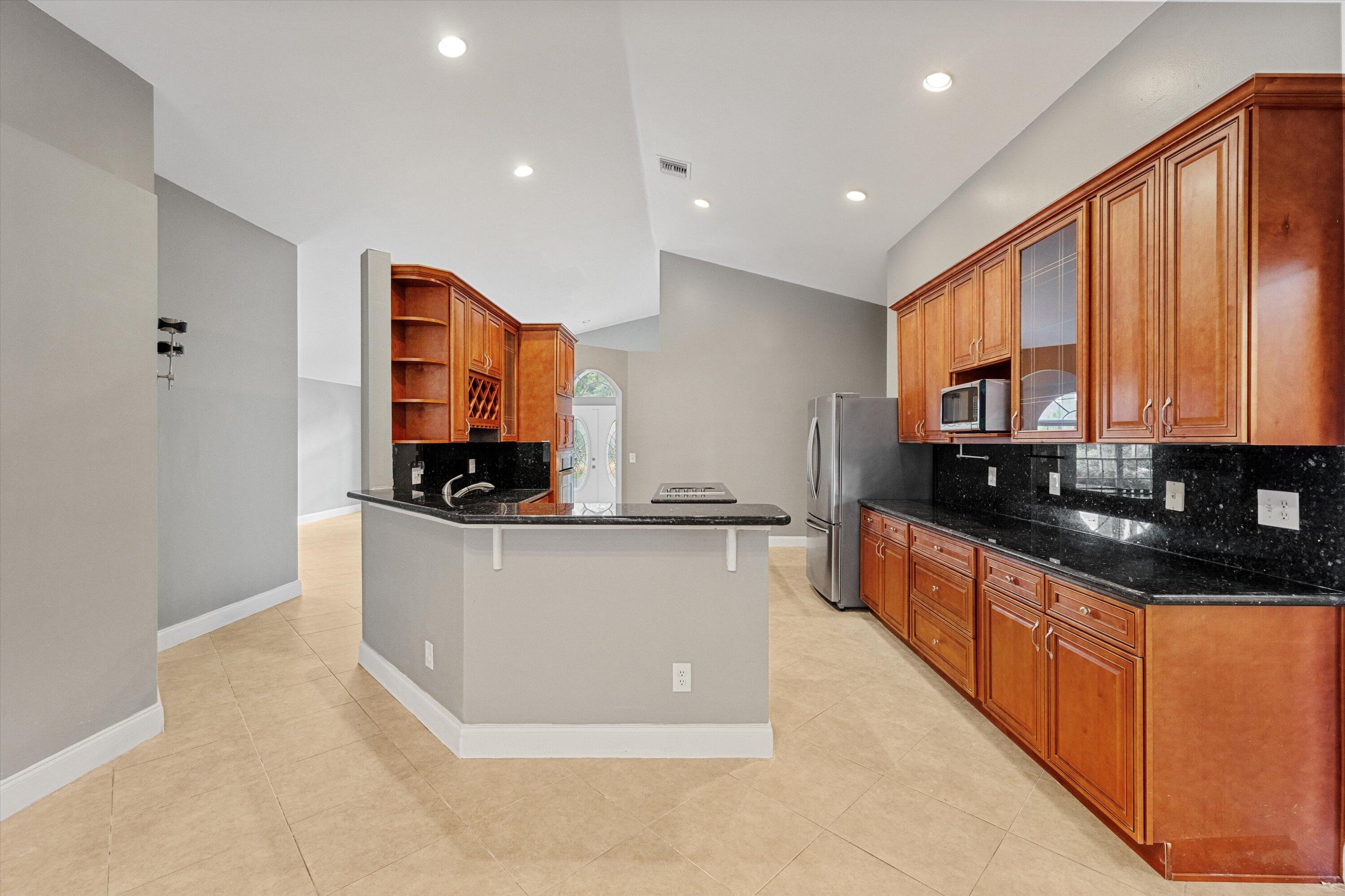 1851 Oak Berry Circle