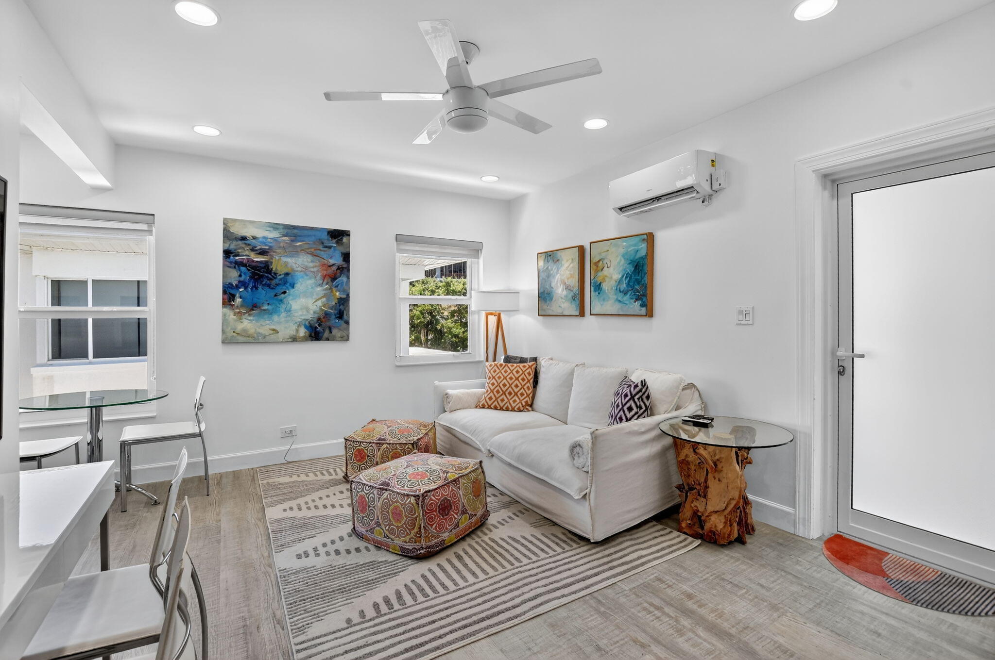1187 Hillsboro Mile 12e