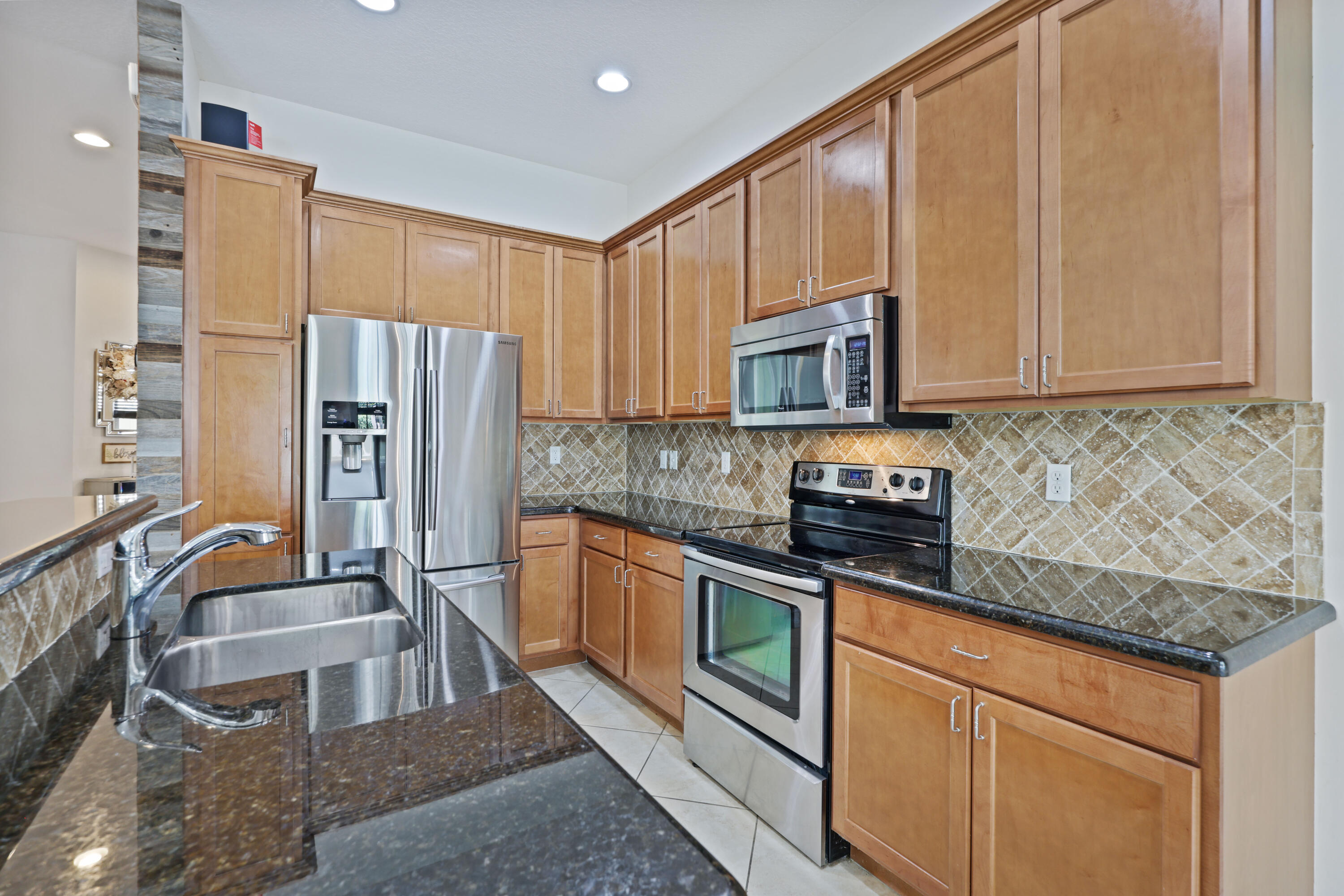 1525 SW 23rd Street