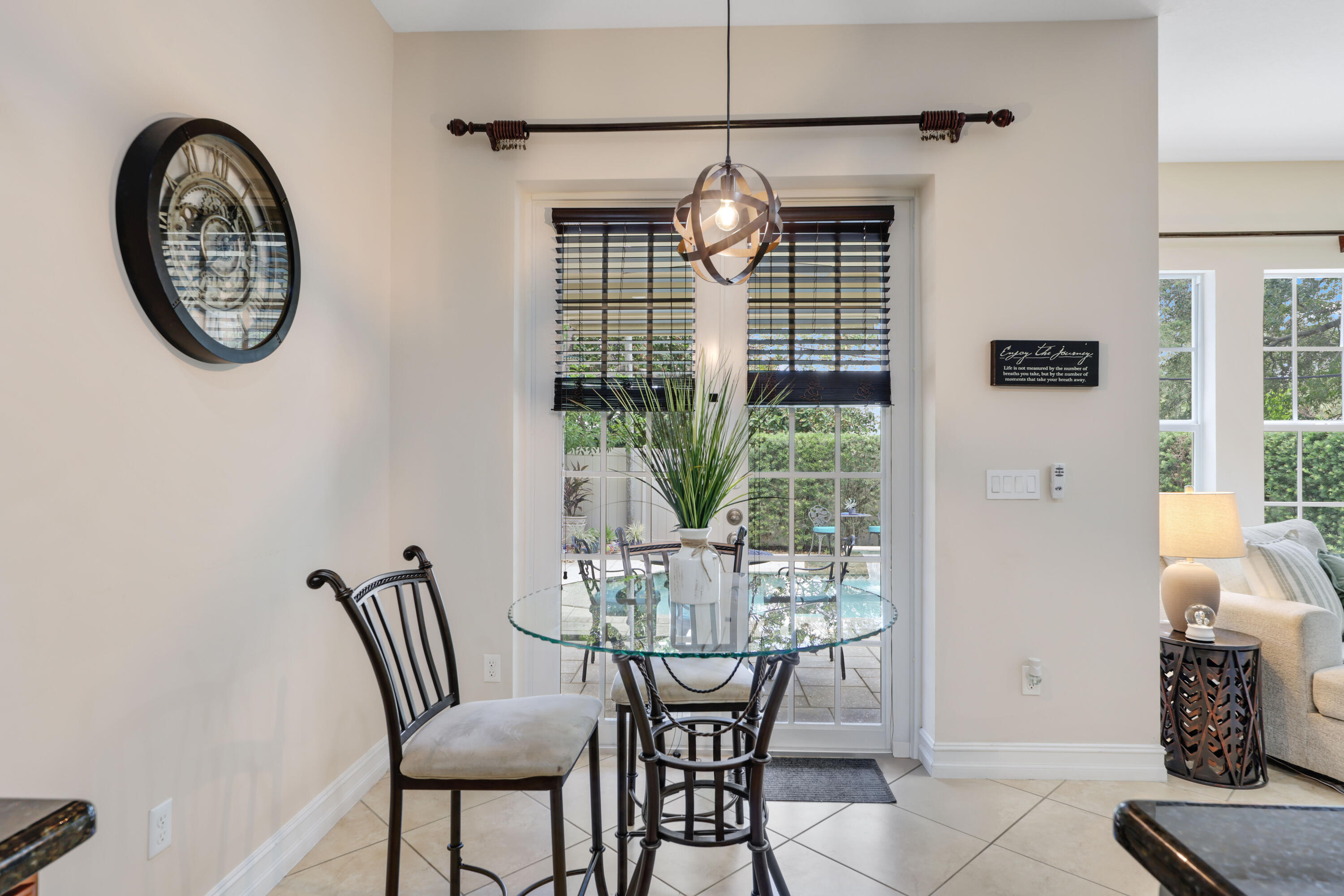 1525 SW 23rd Street