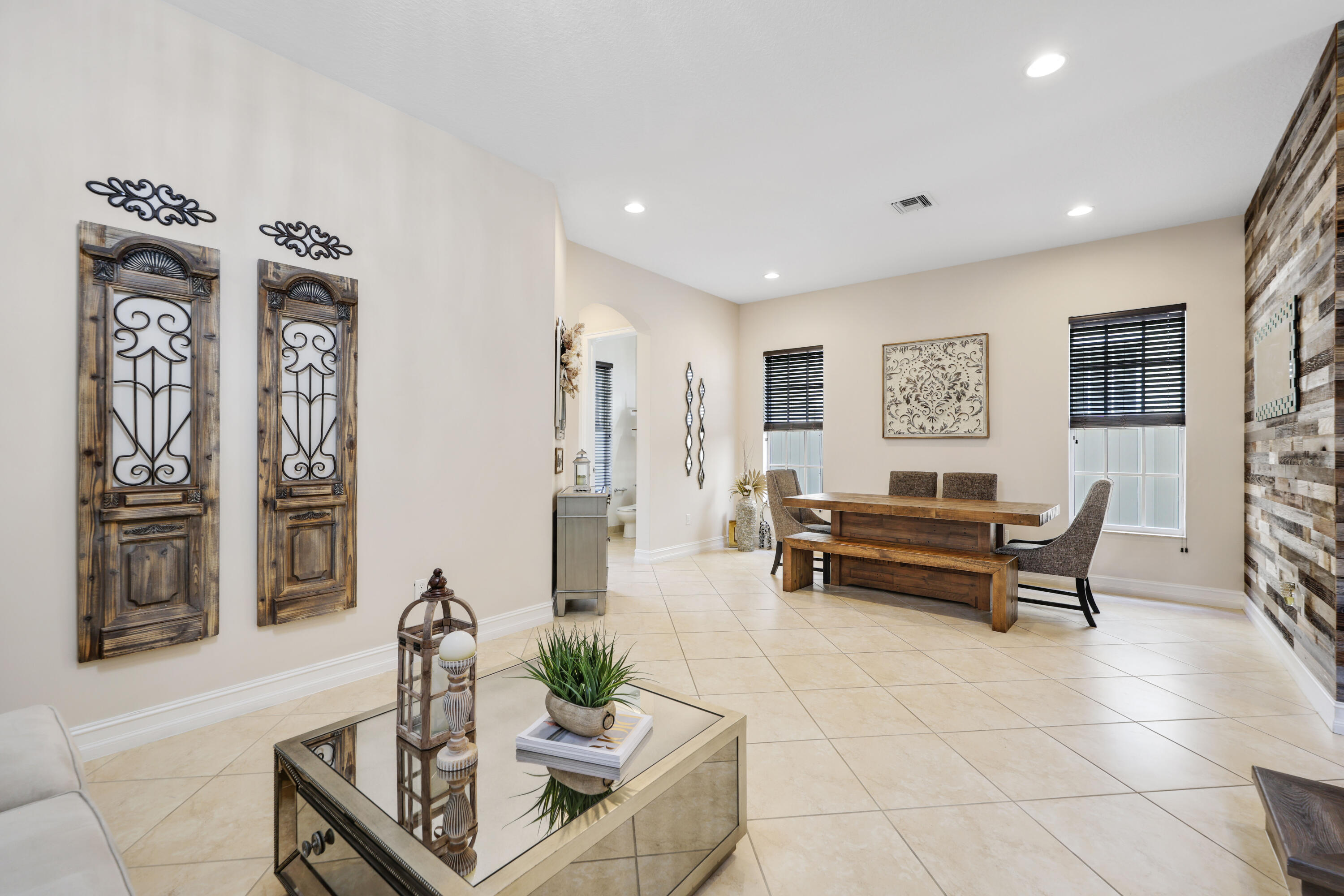 1525 SW 23rd Street