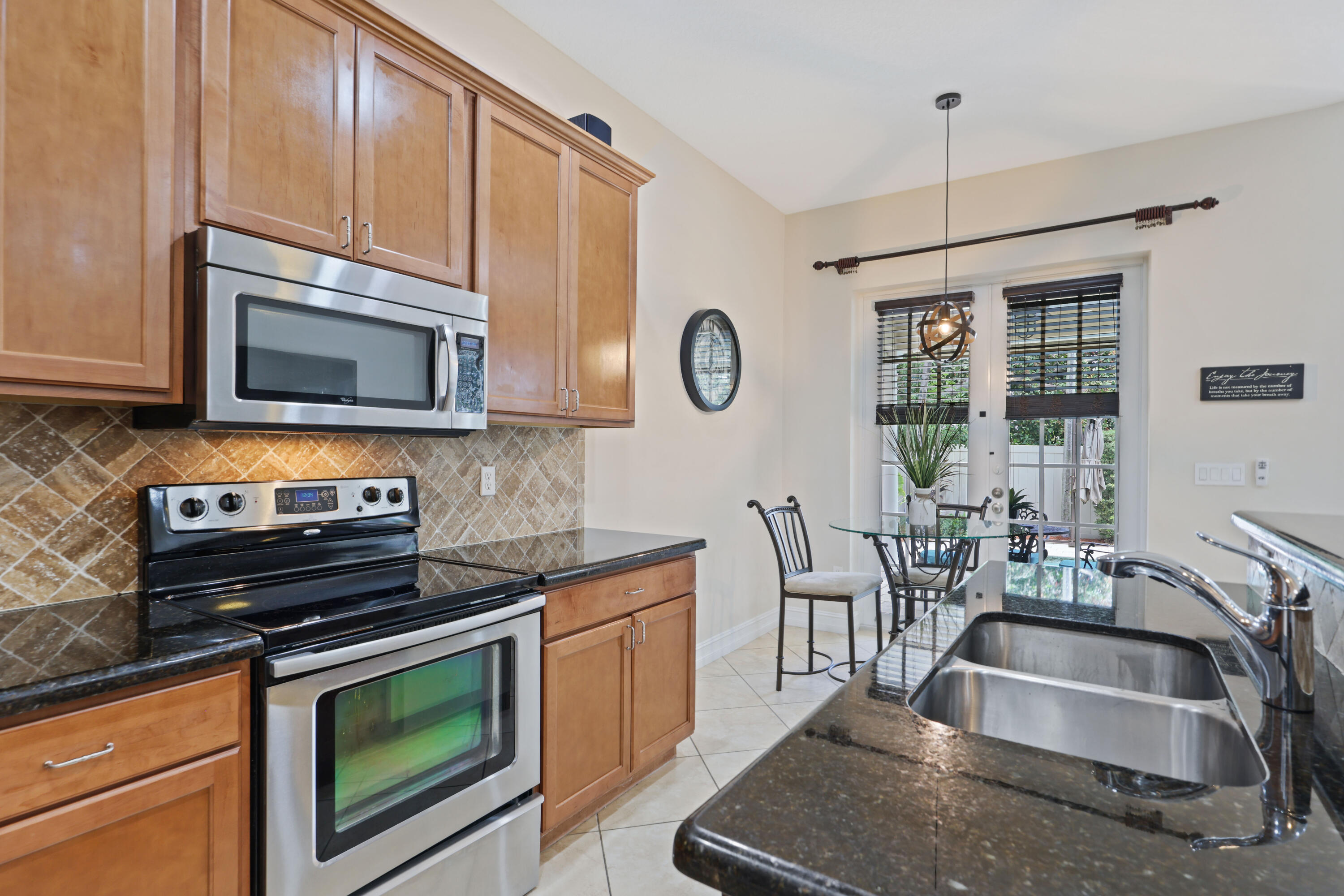 1525 SW 23rd Street