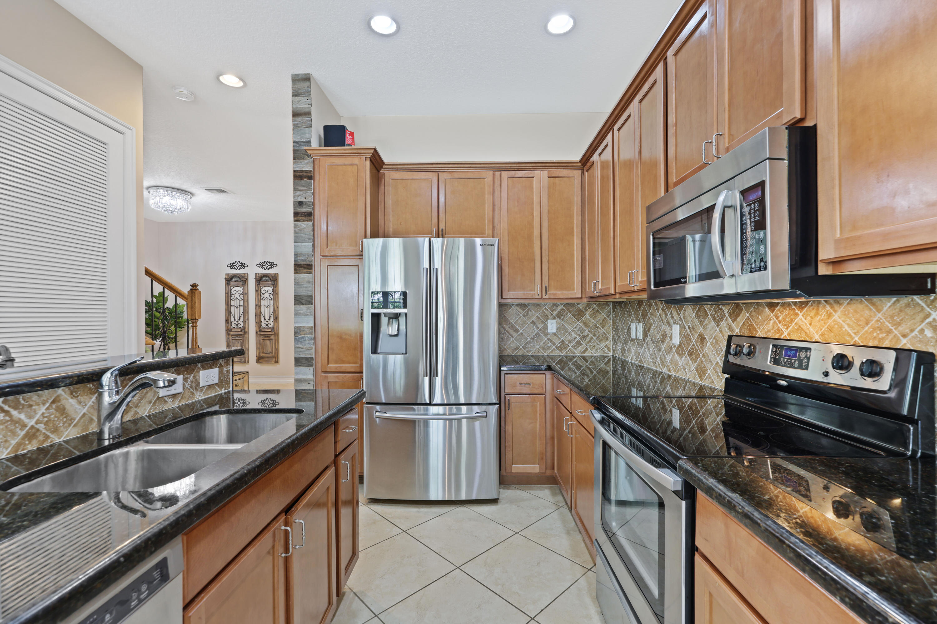 1525 SW 23rd Street