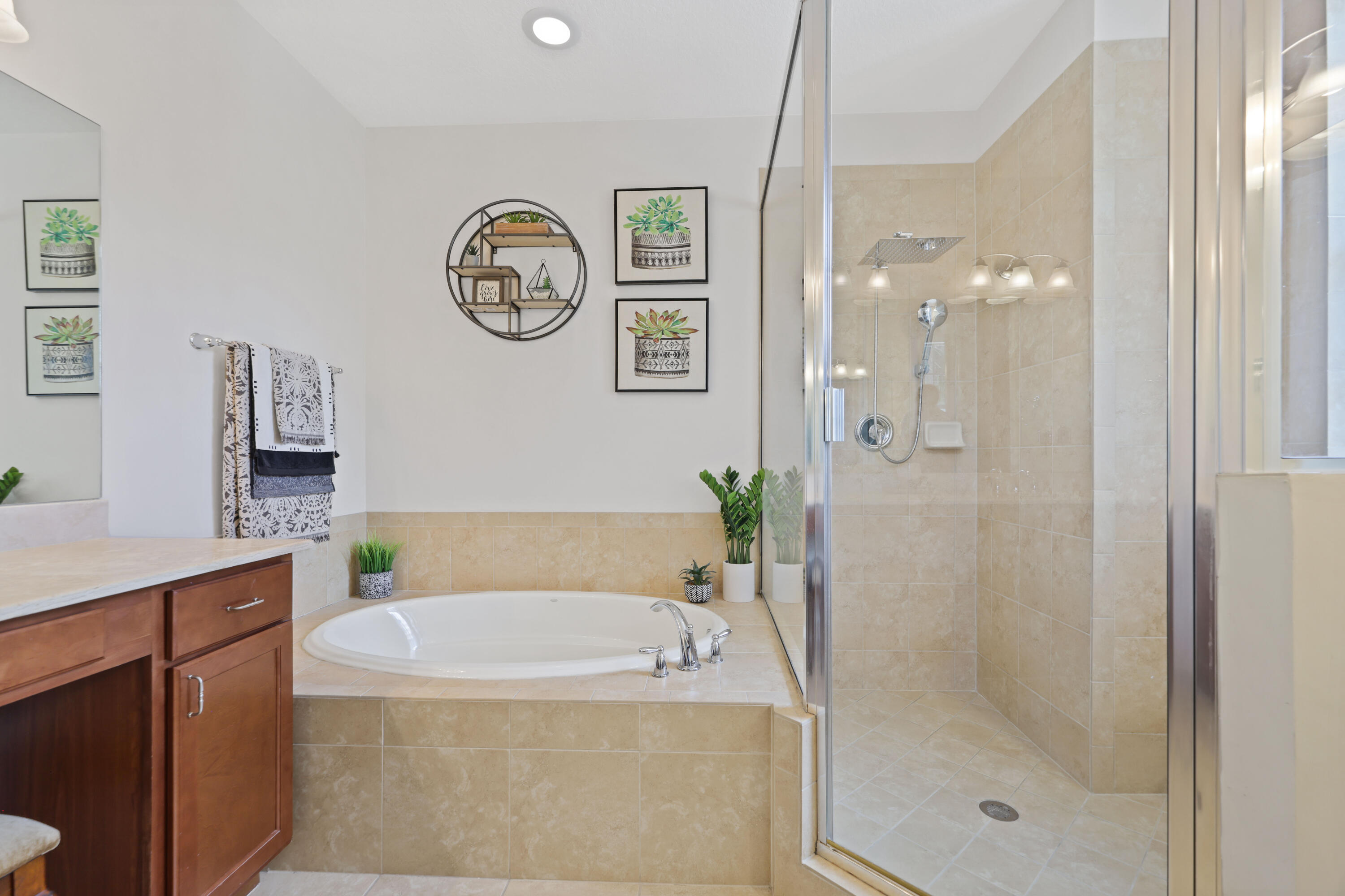 1525 SW 23rd Street