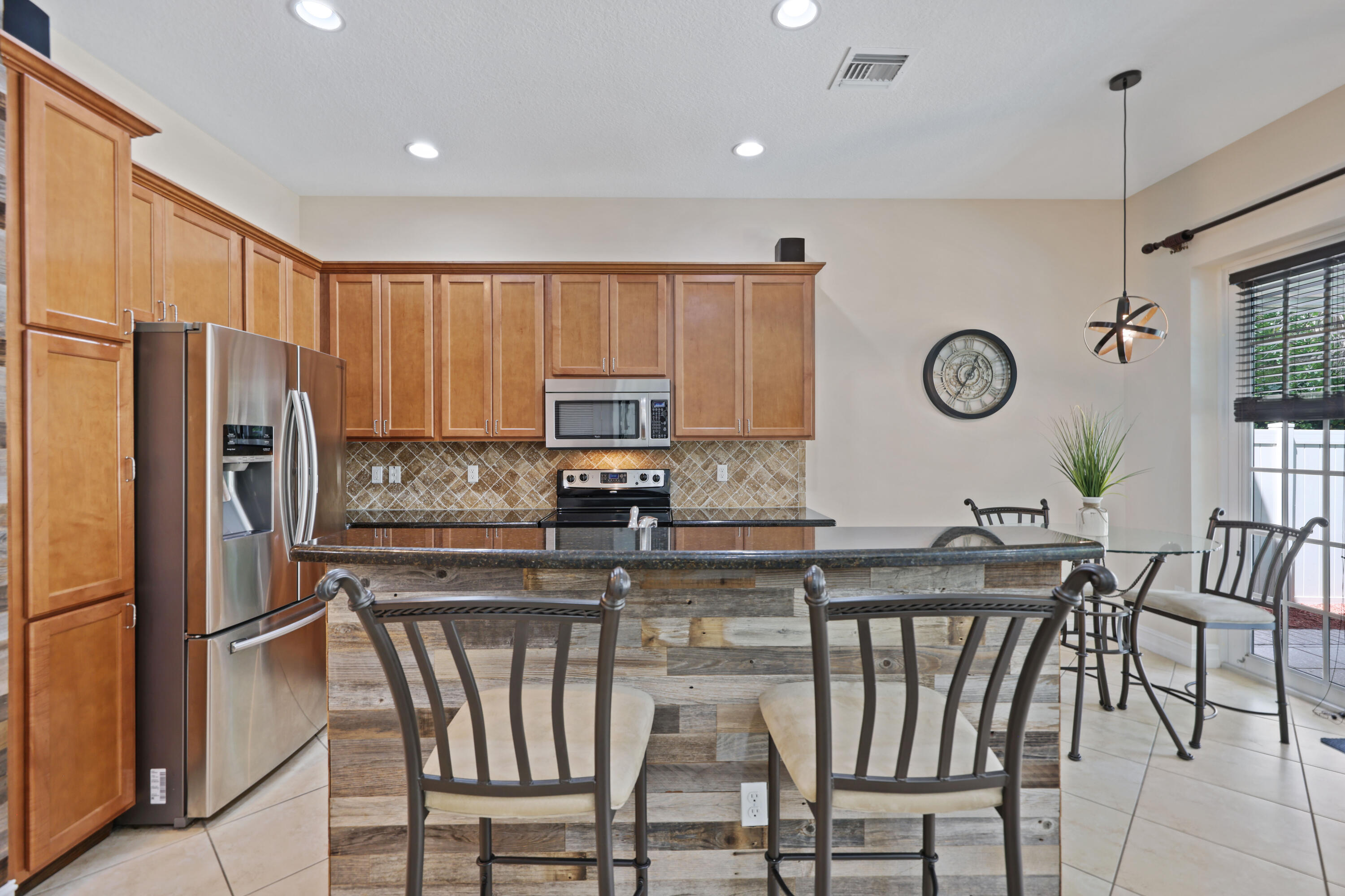 1525 SW 23rd Street
