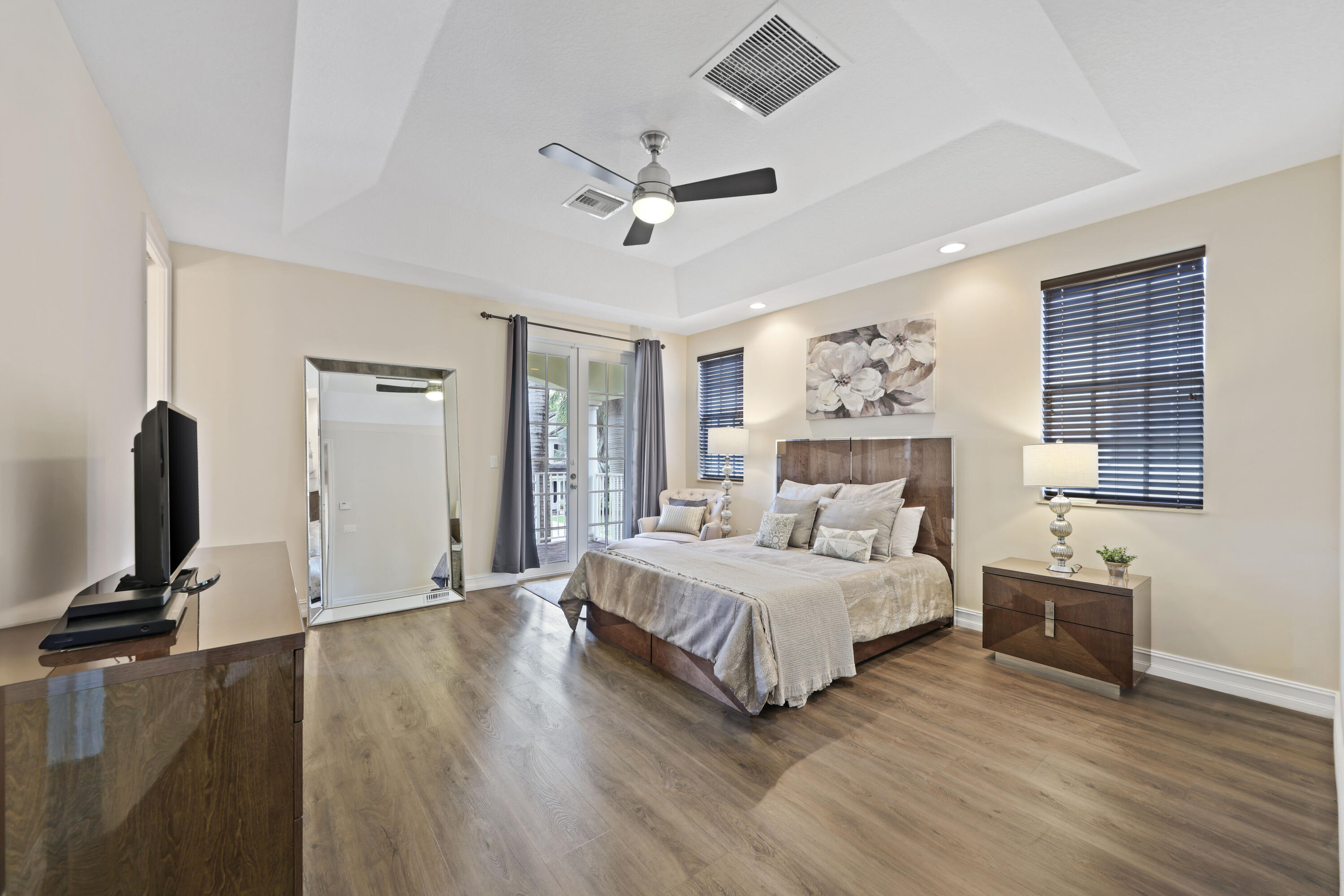 1525 SW 23rd Street