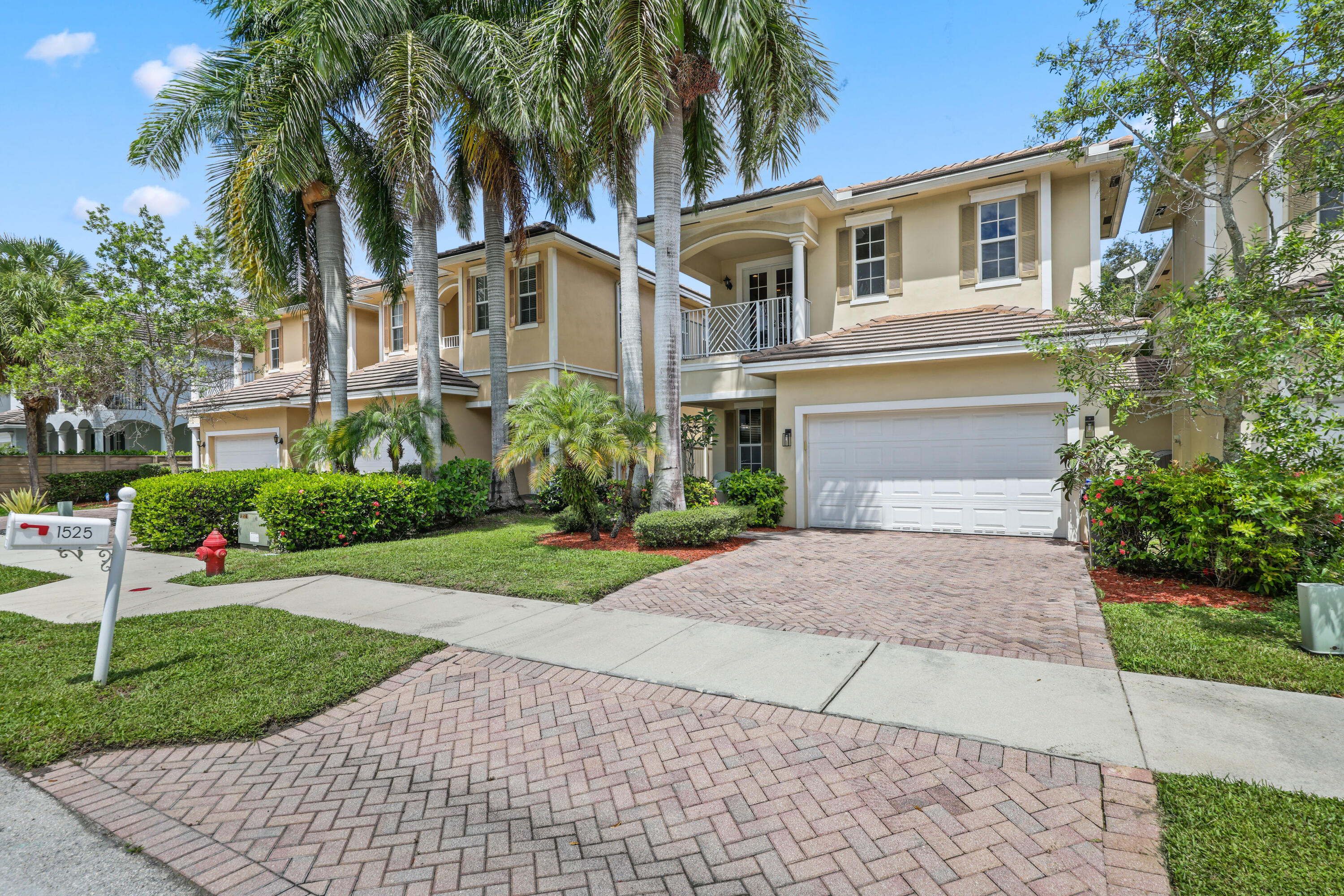 1525 SW 23rd Street