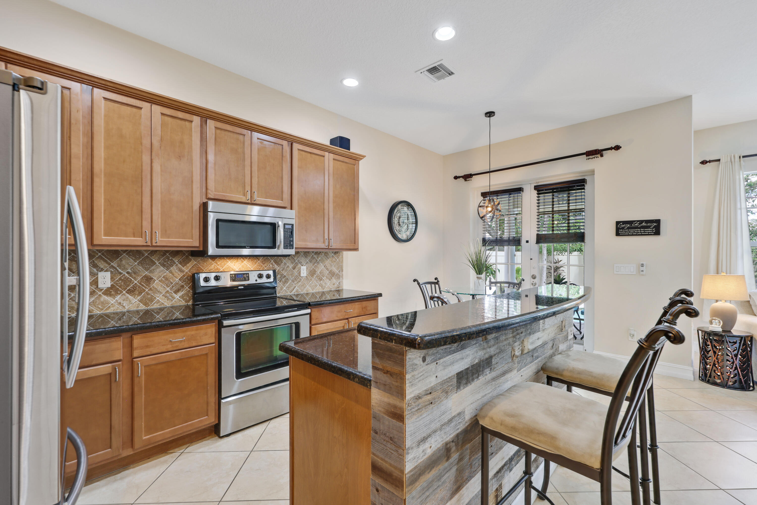 1525 SW 23rd Street