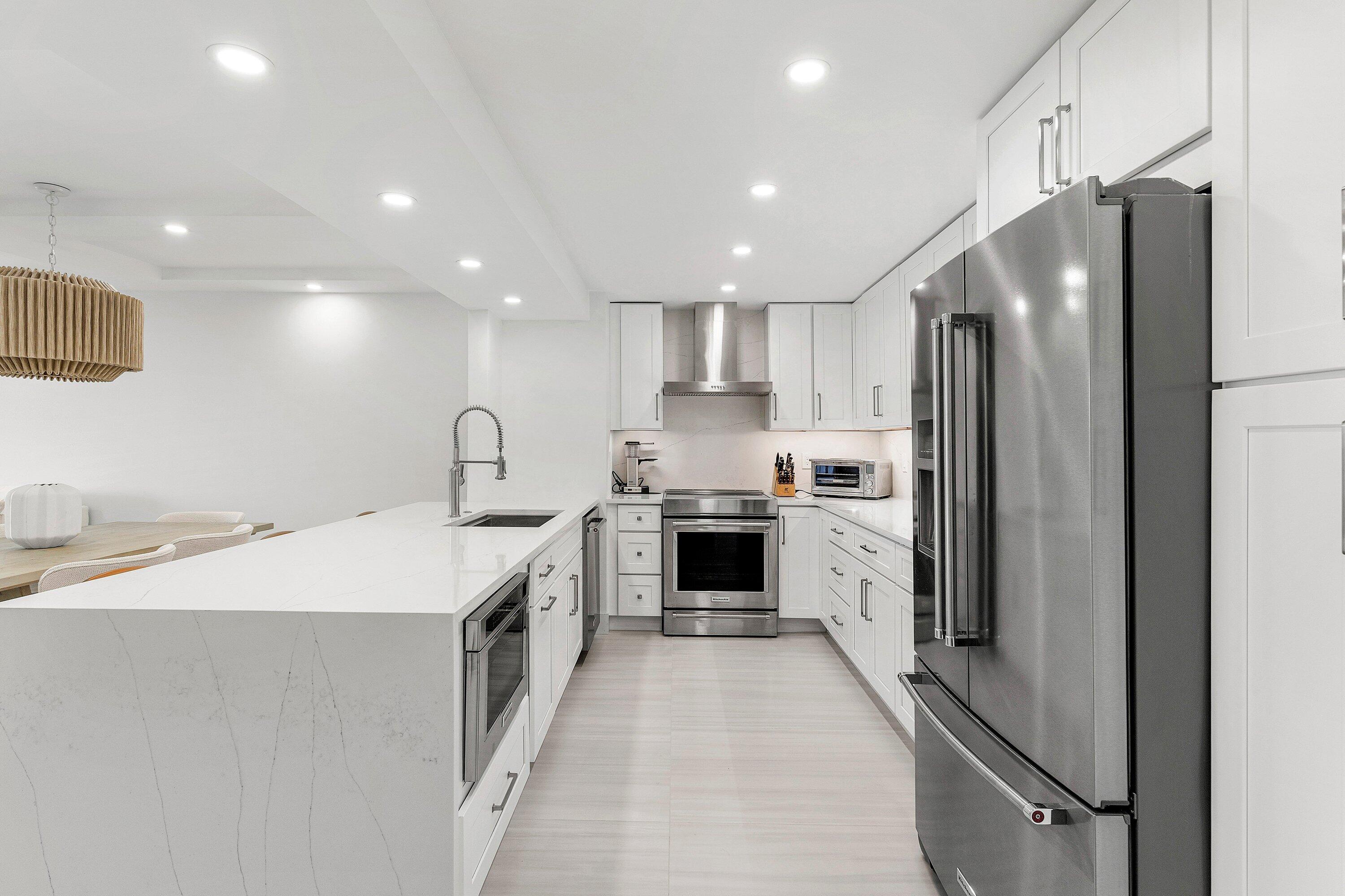 4748 S Ocean Boulevard 406