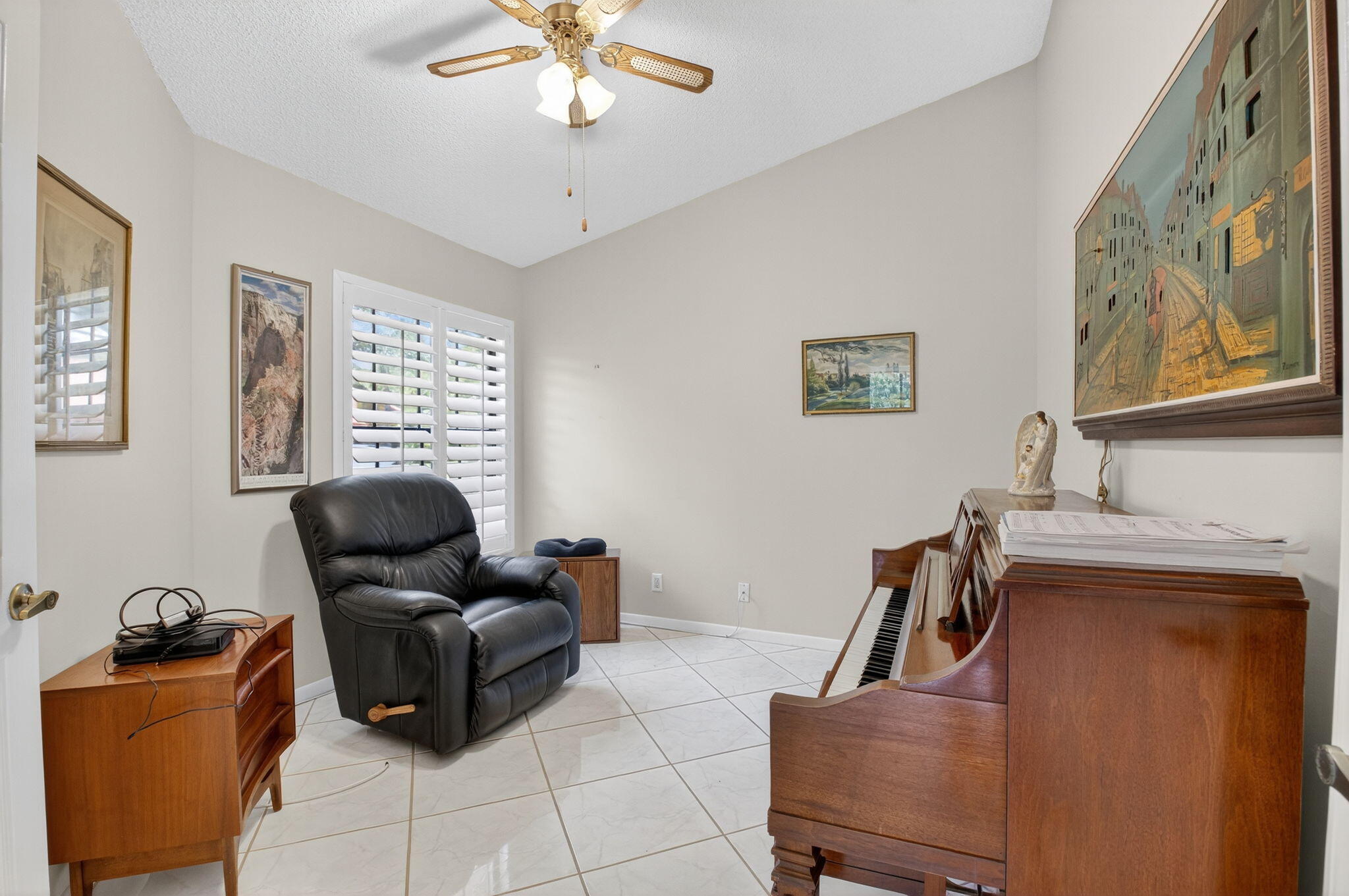 7613 Lexington Club Boulevard A