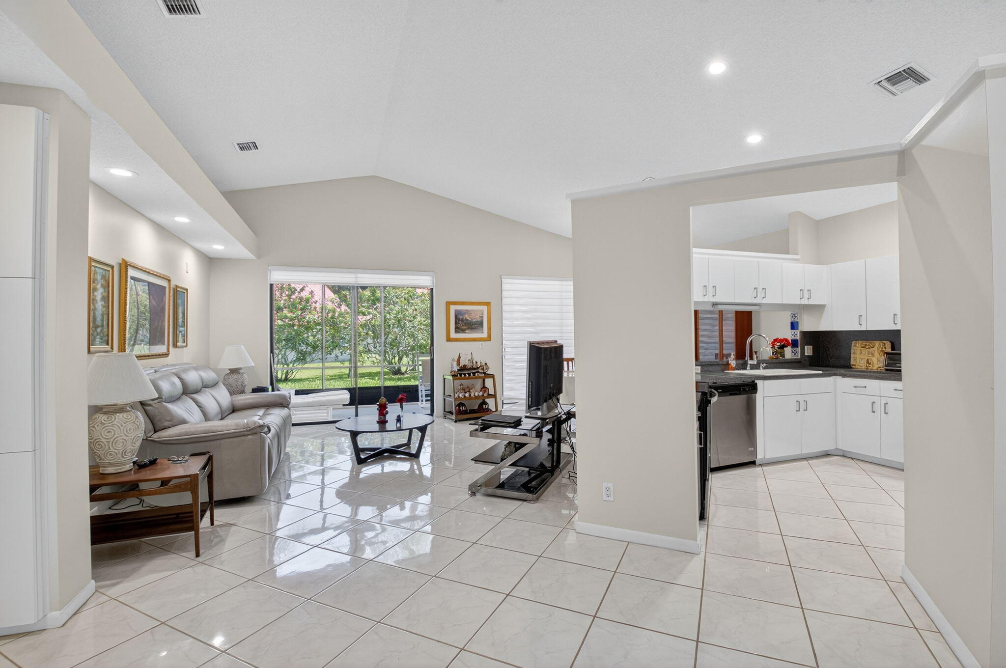 7613 Lexington Club Boulevard A