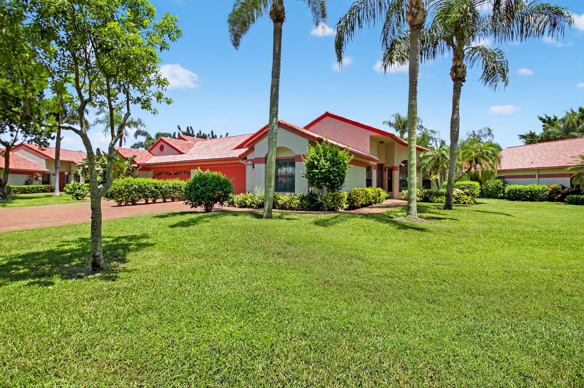 7613 Lexington Club Boulevard A