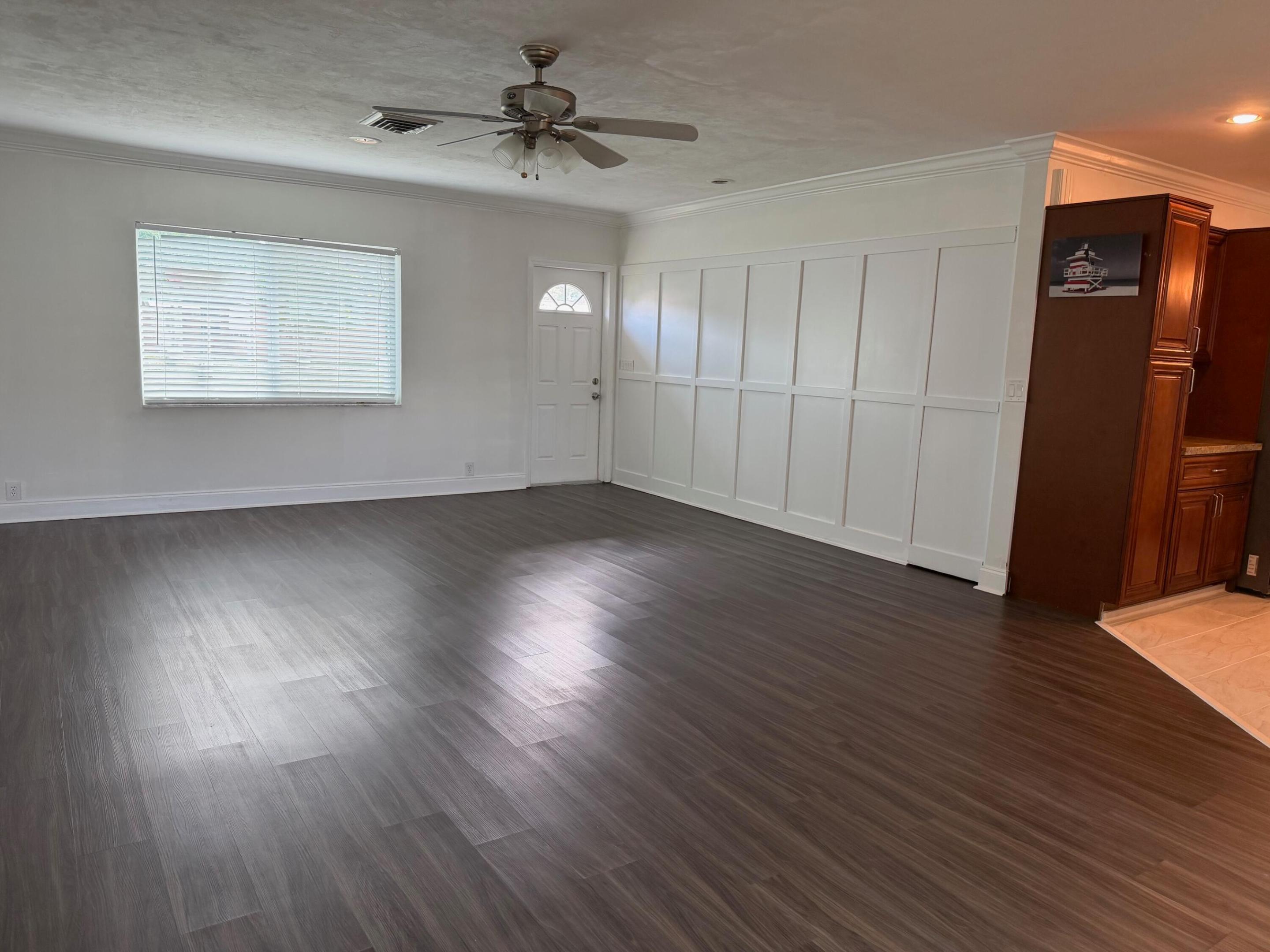 3 Forest Hills Lane