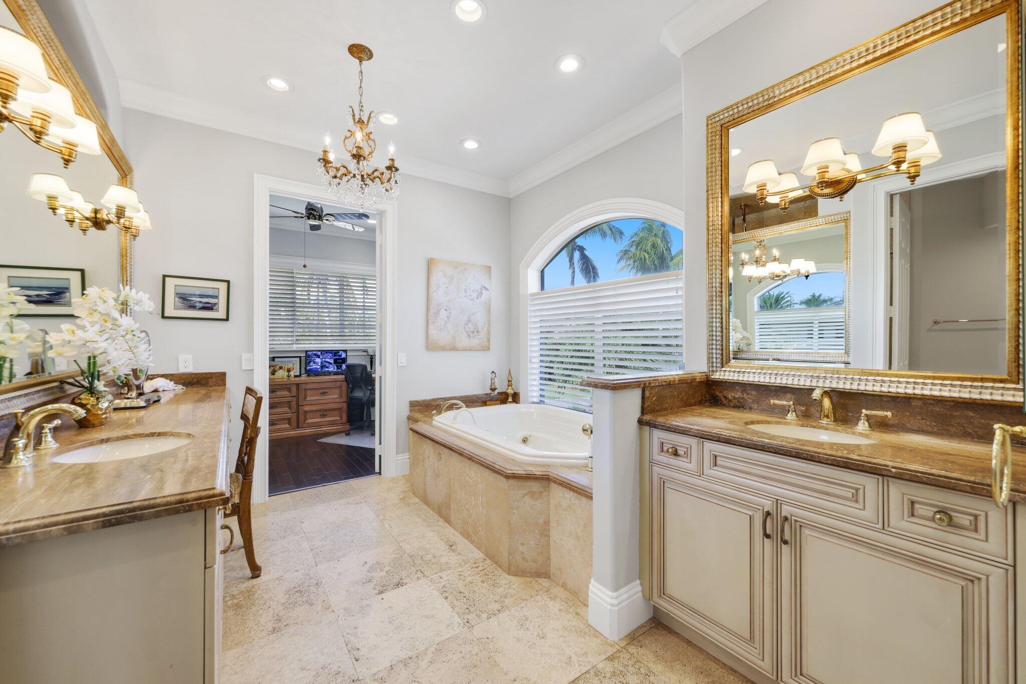 4317 Intracoastal Drive