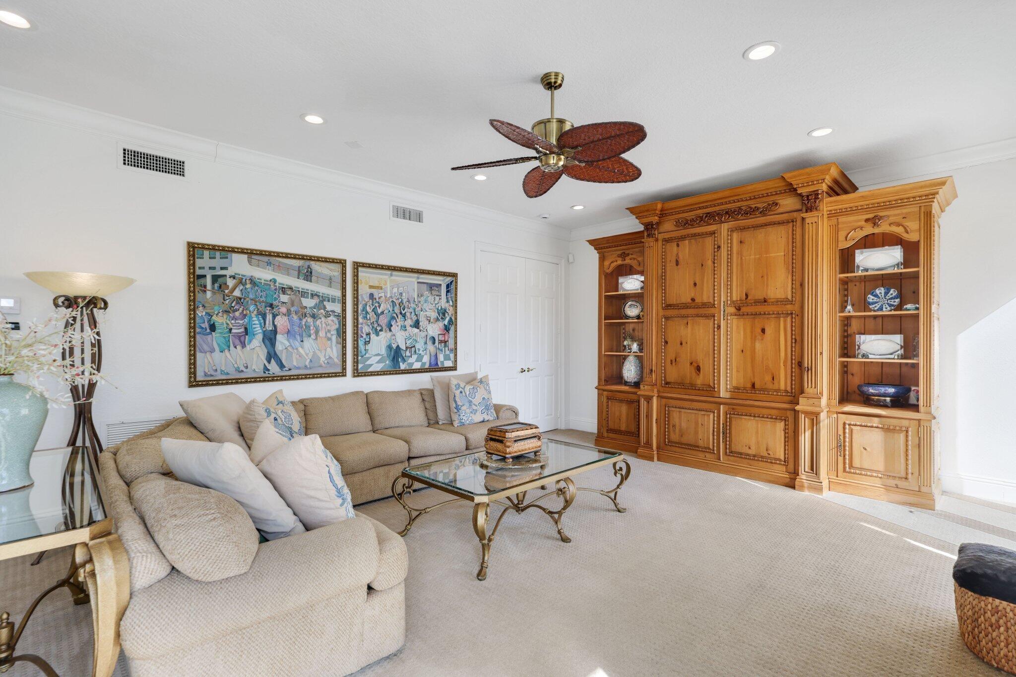 4317 Intracoastal Drive
