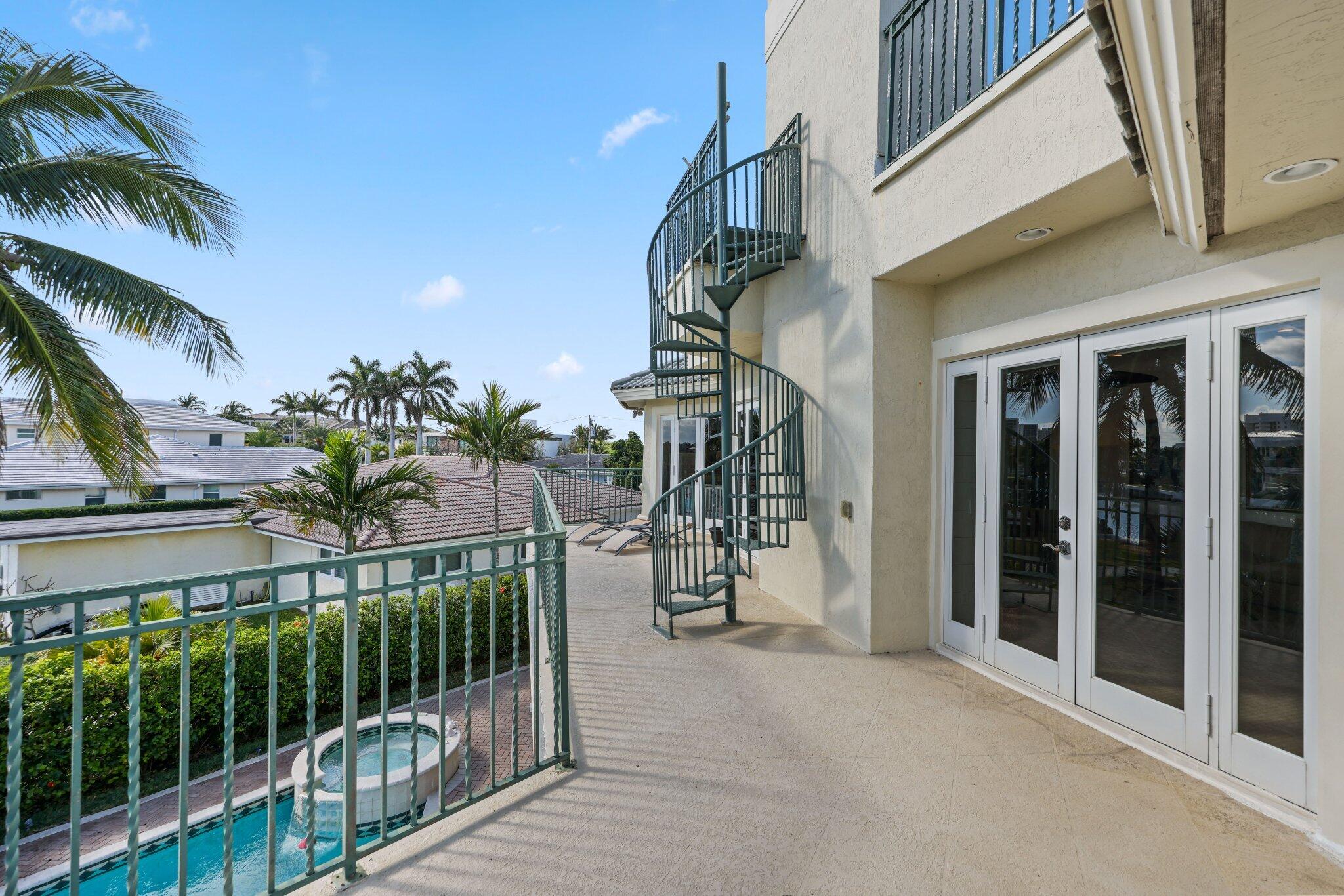 4317 Intracoastal Drive