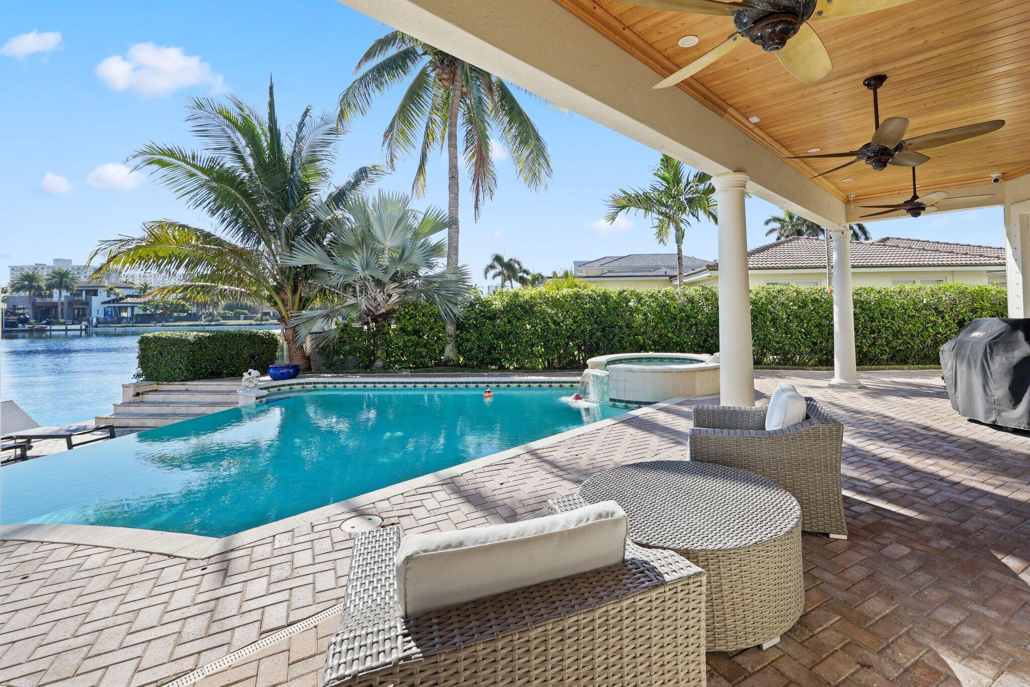 4317 Intracoastal Drive
