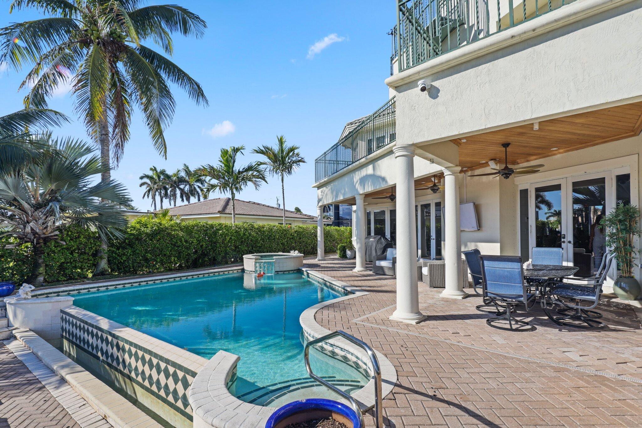4317 Intracoastal Drive