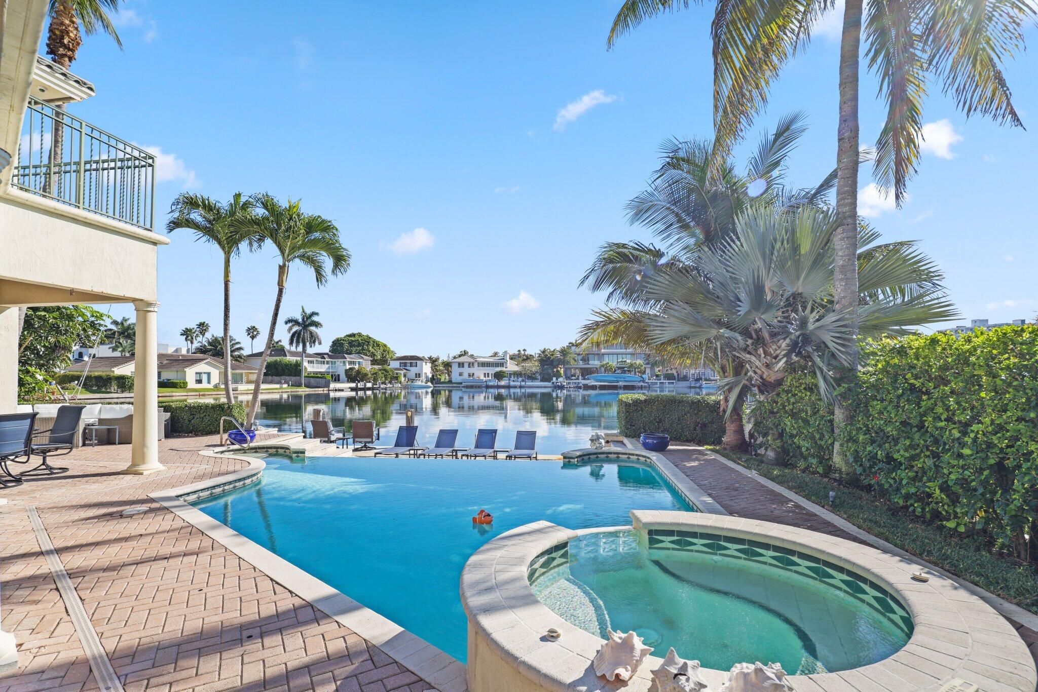 4317 Intracoastal Drive