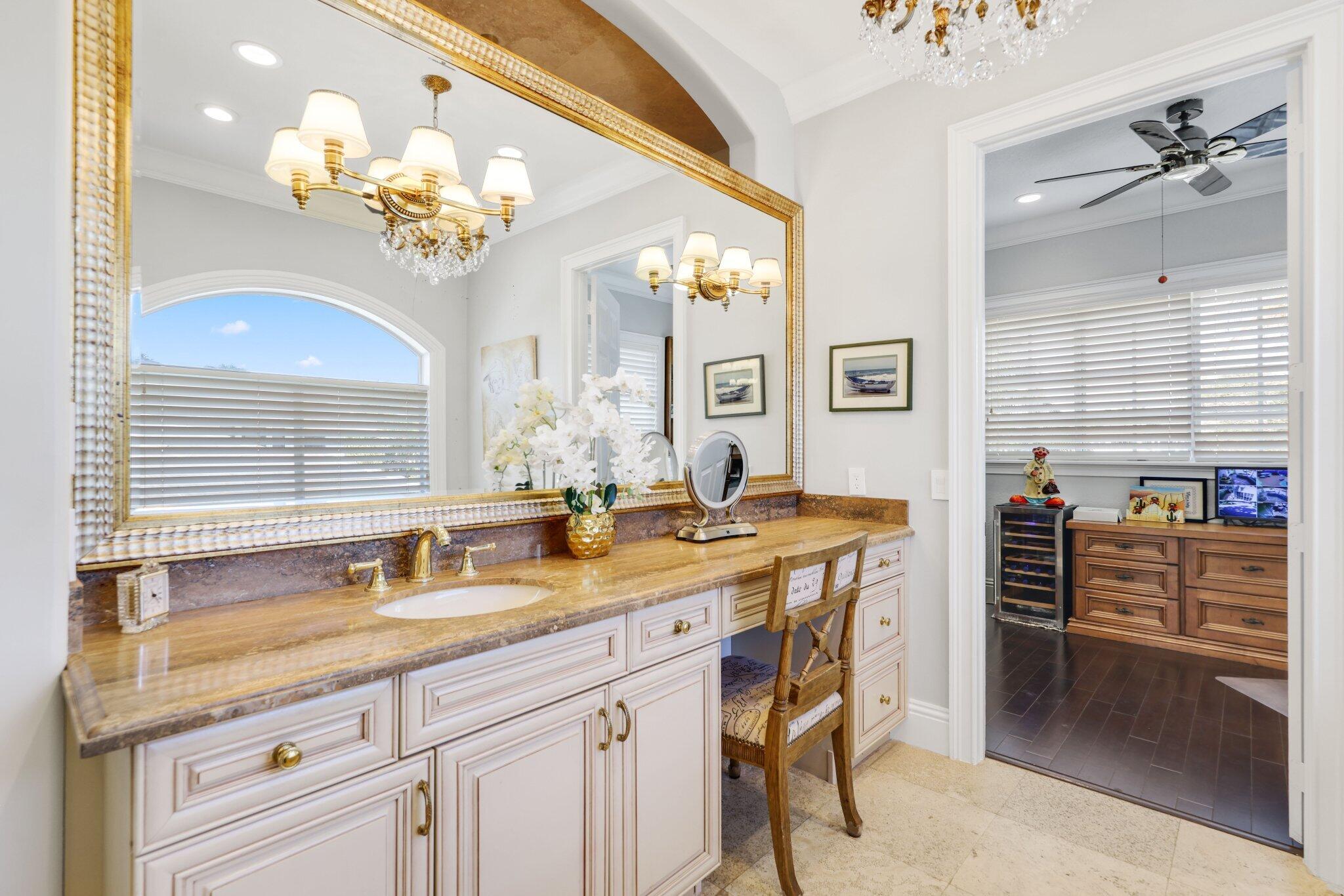4317 Intracoastal Drive