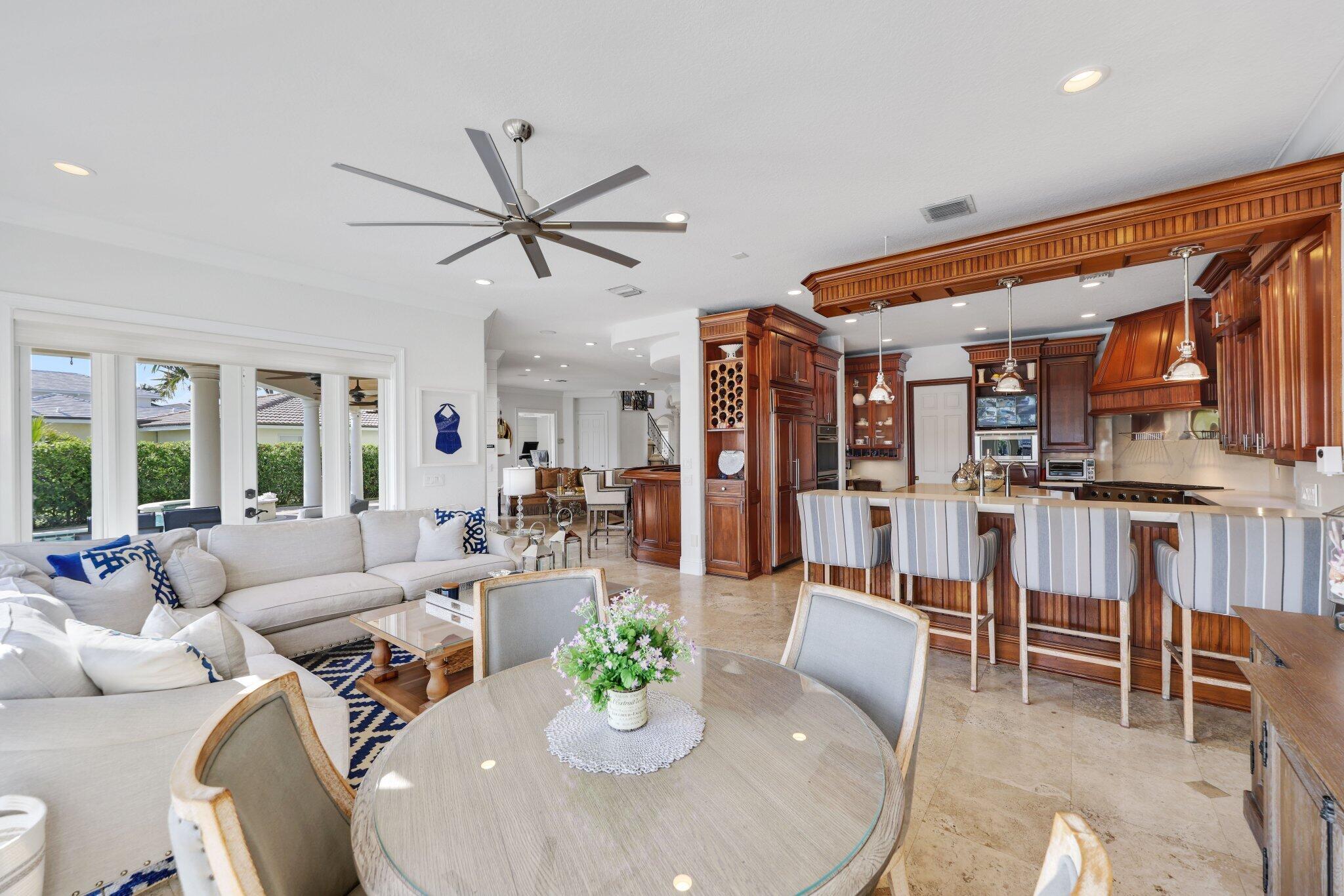 4317 Intracoastal Drive