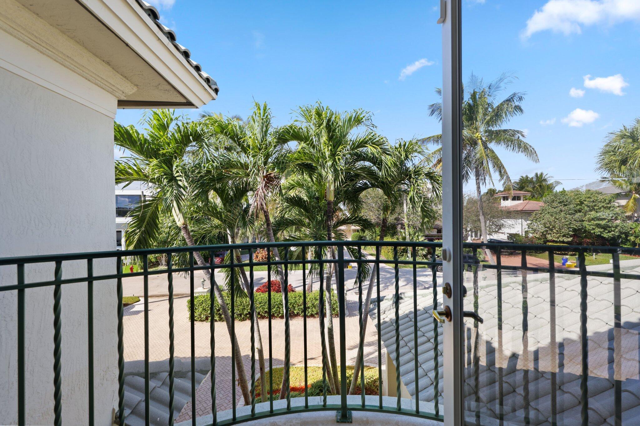 4317 Intracoastal Drive