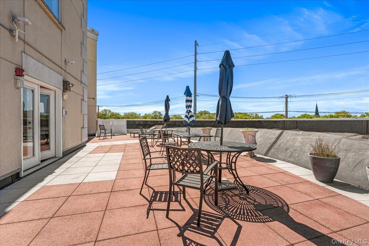130 Post Avenue Unit: 324