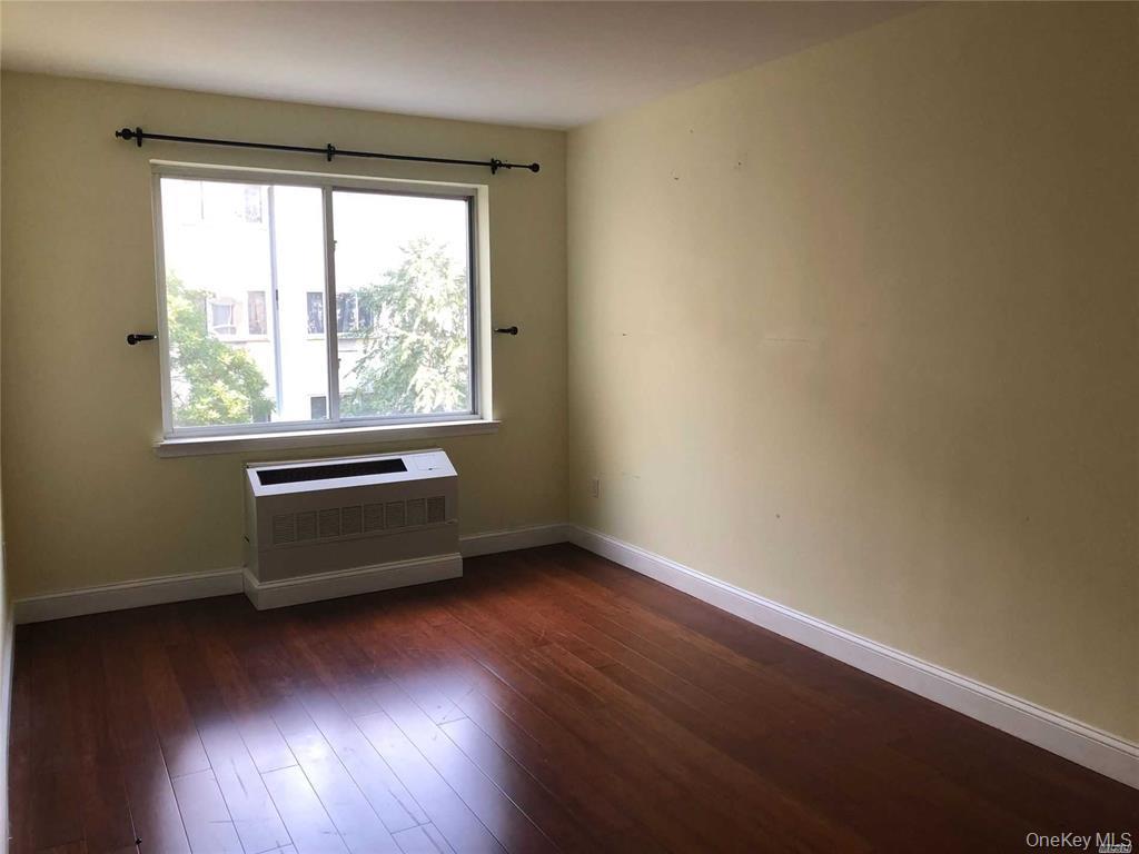 130 Post Avenue Unit: 324