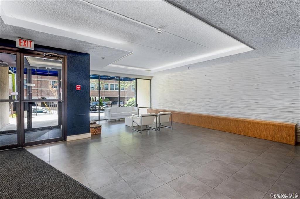 142 Main Street Unit: 1D