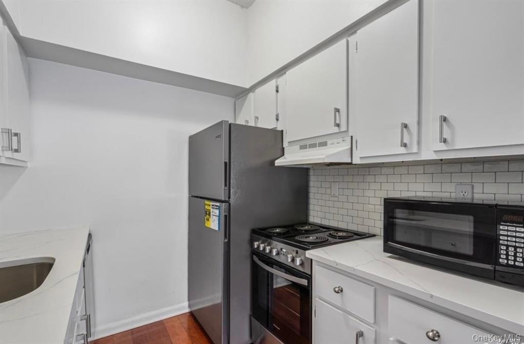 142 Main Street Unit: 1D