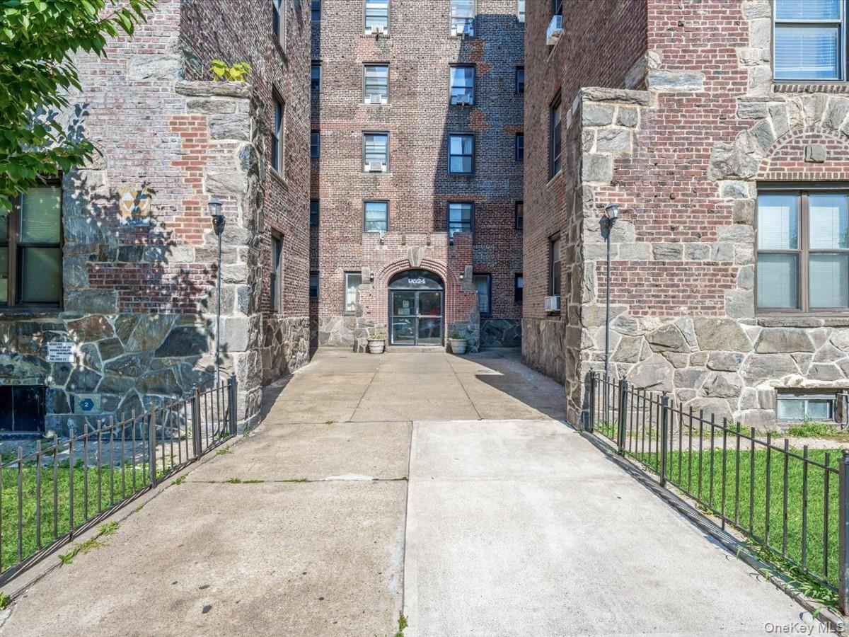 9524 Fort Hamilton Parkway Unit: 301