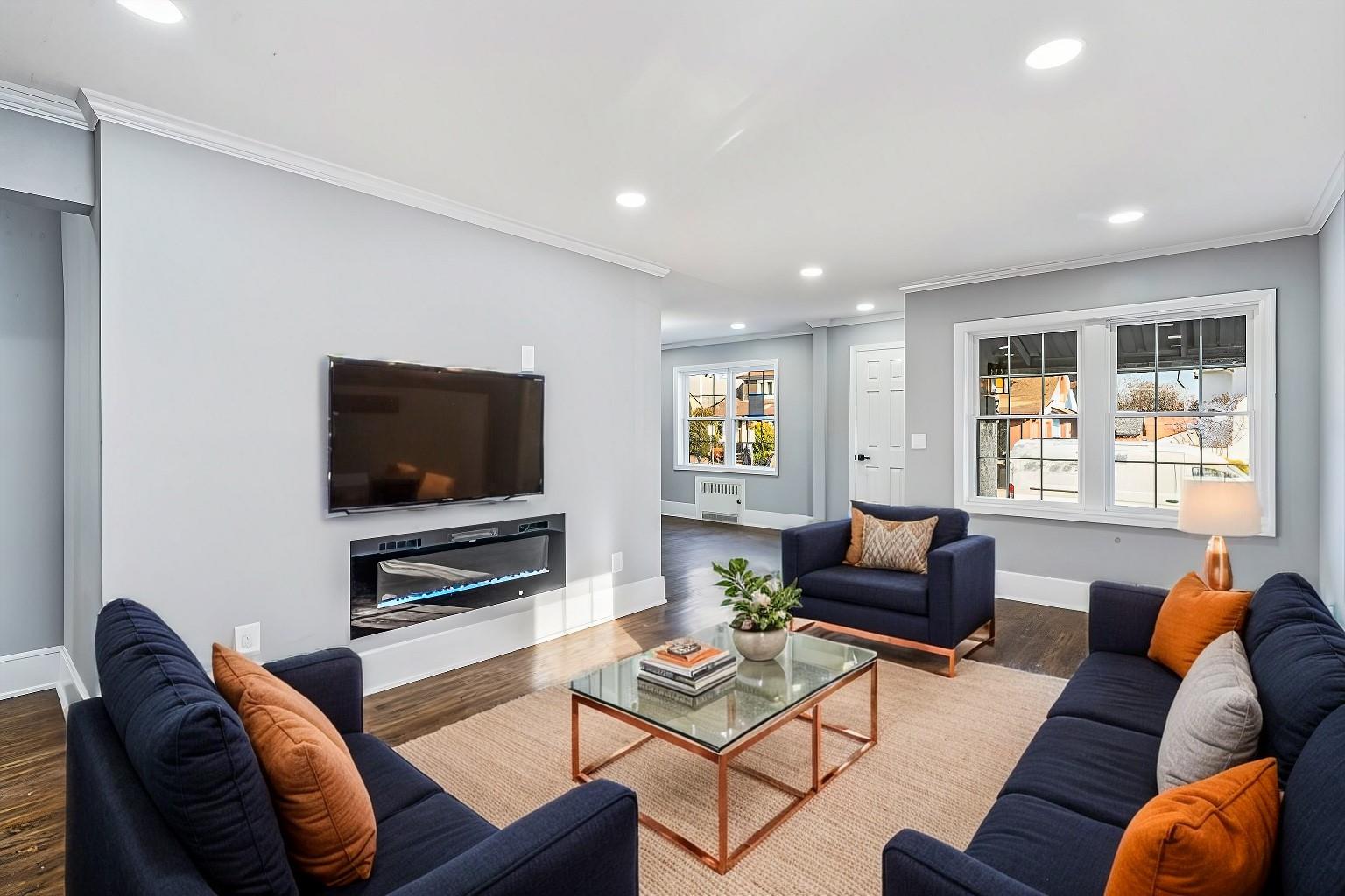 832 Taft Street