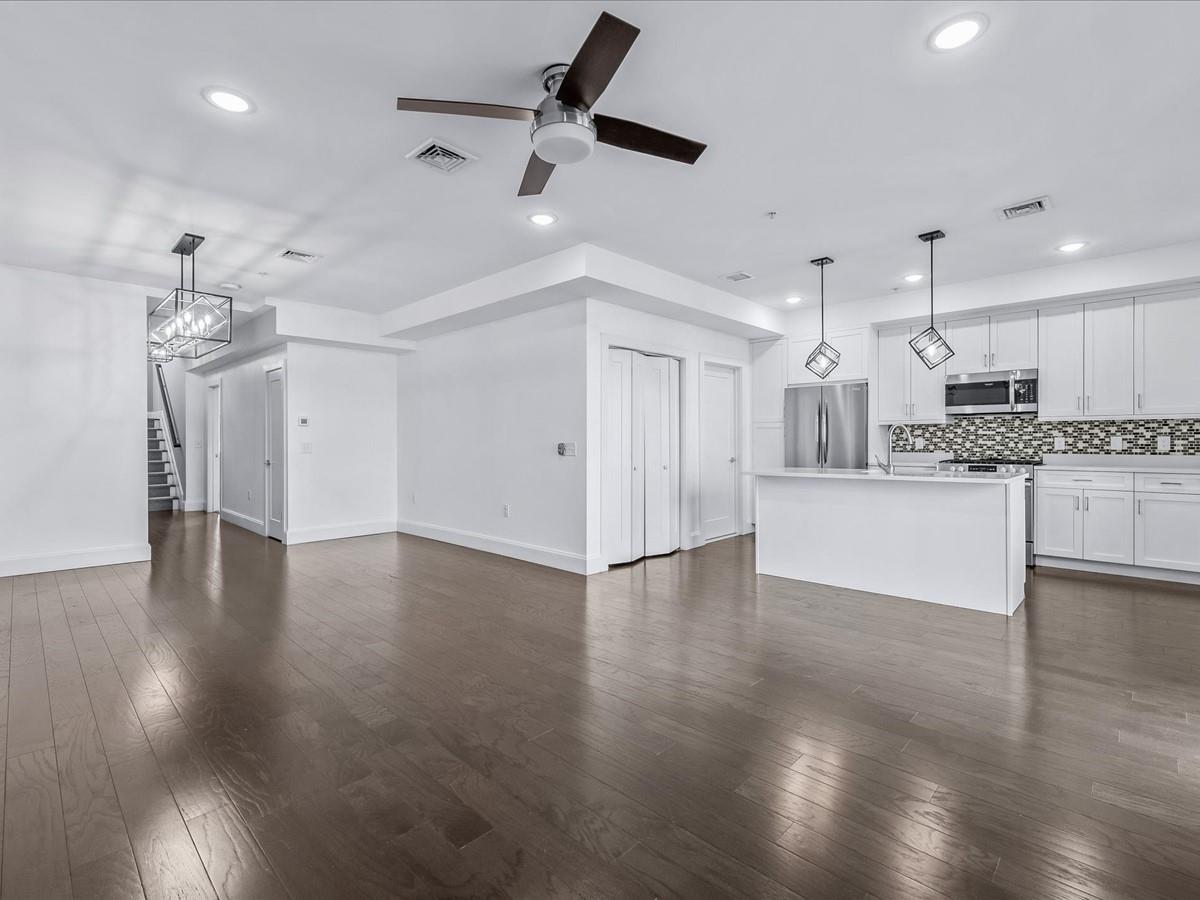 141 Marina Pointe Drive