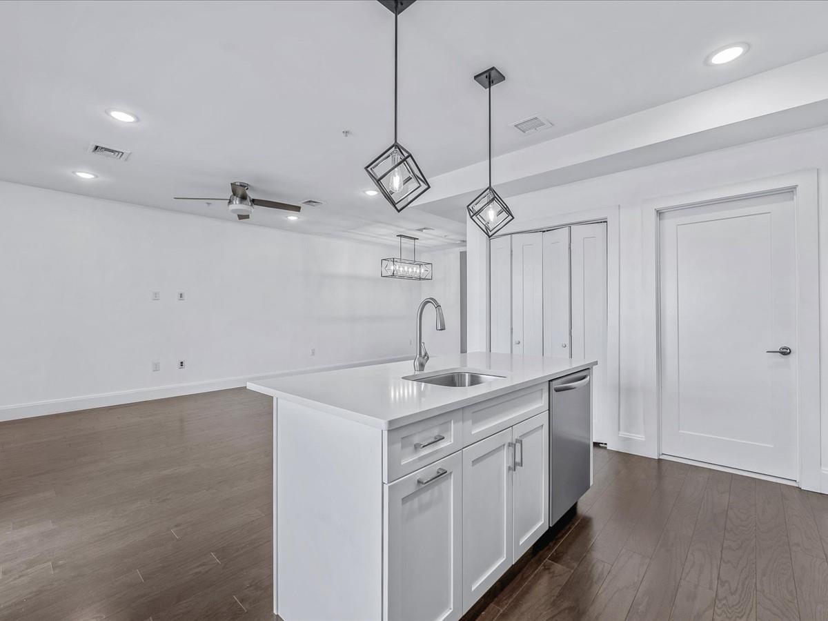 141 Marina Pointe Drive