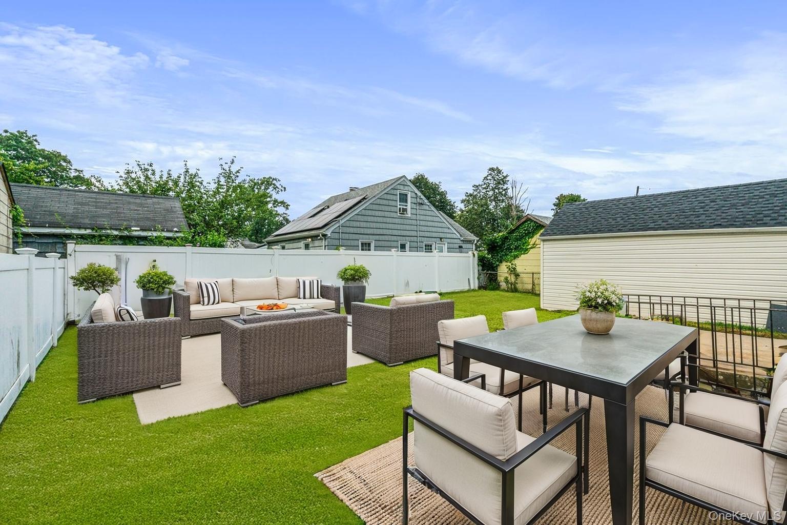 325 Pennsylvania Avenue