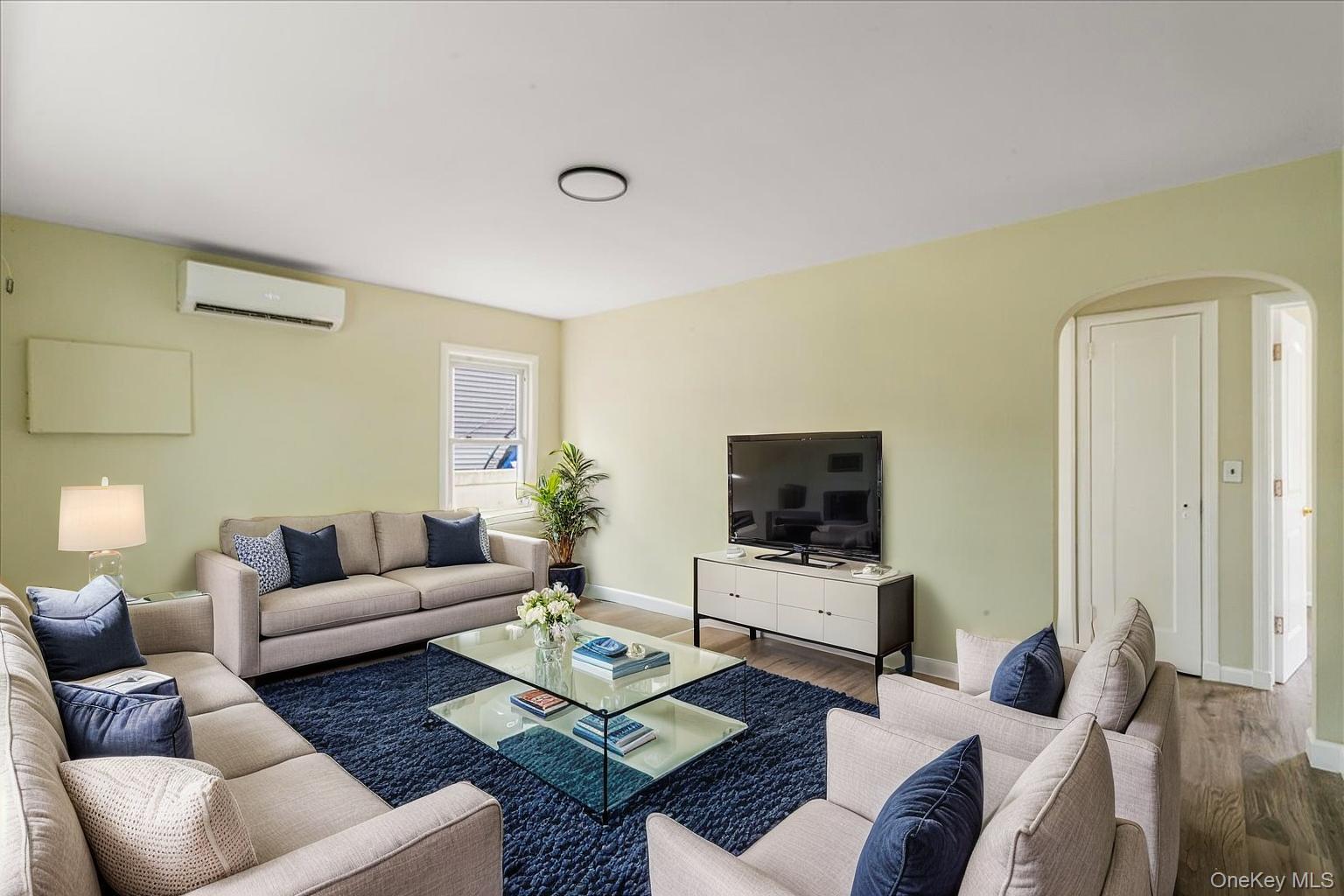 325 Pennsylvania Avenue