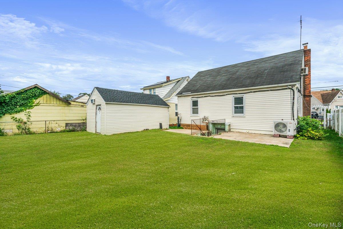 325 Pennsylvania Avenue