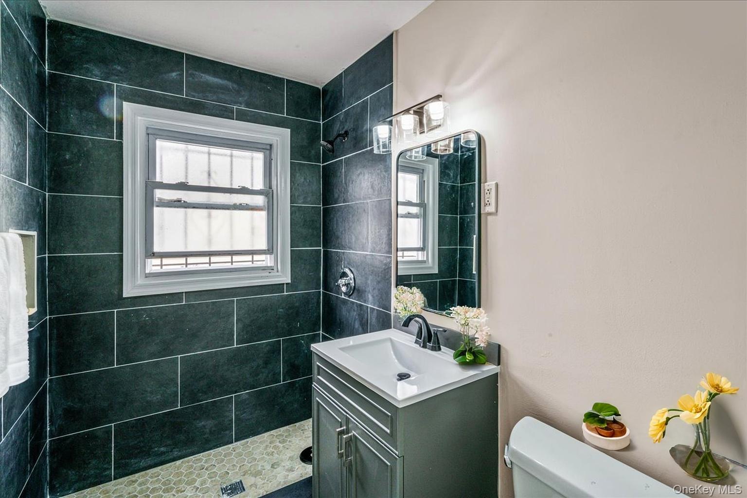 325 Pennsylvania Avenue