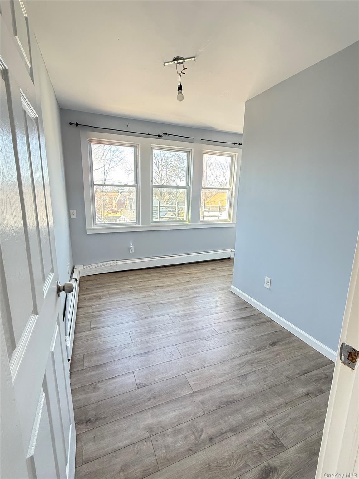 136 Fairview Boulevard