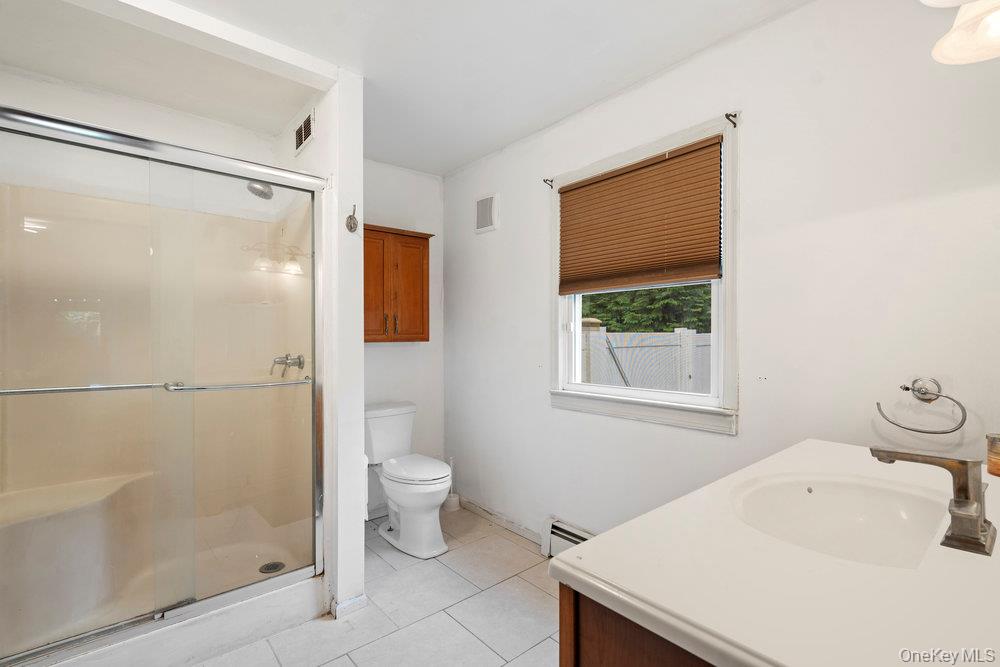 35 Robinson Avenue