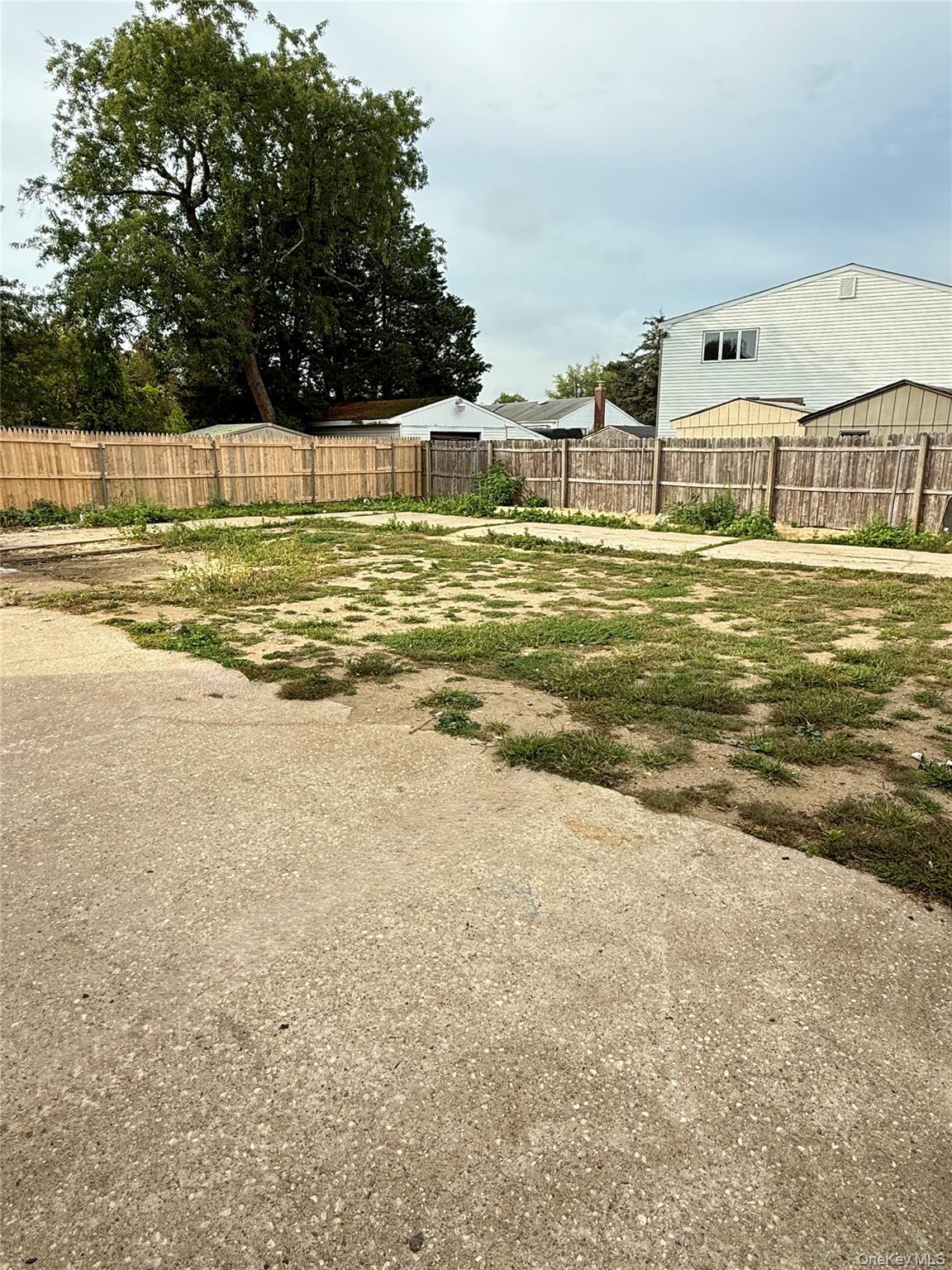 238 Wiley Street Unit: 1