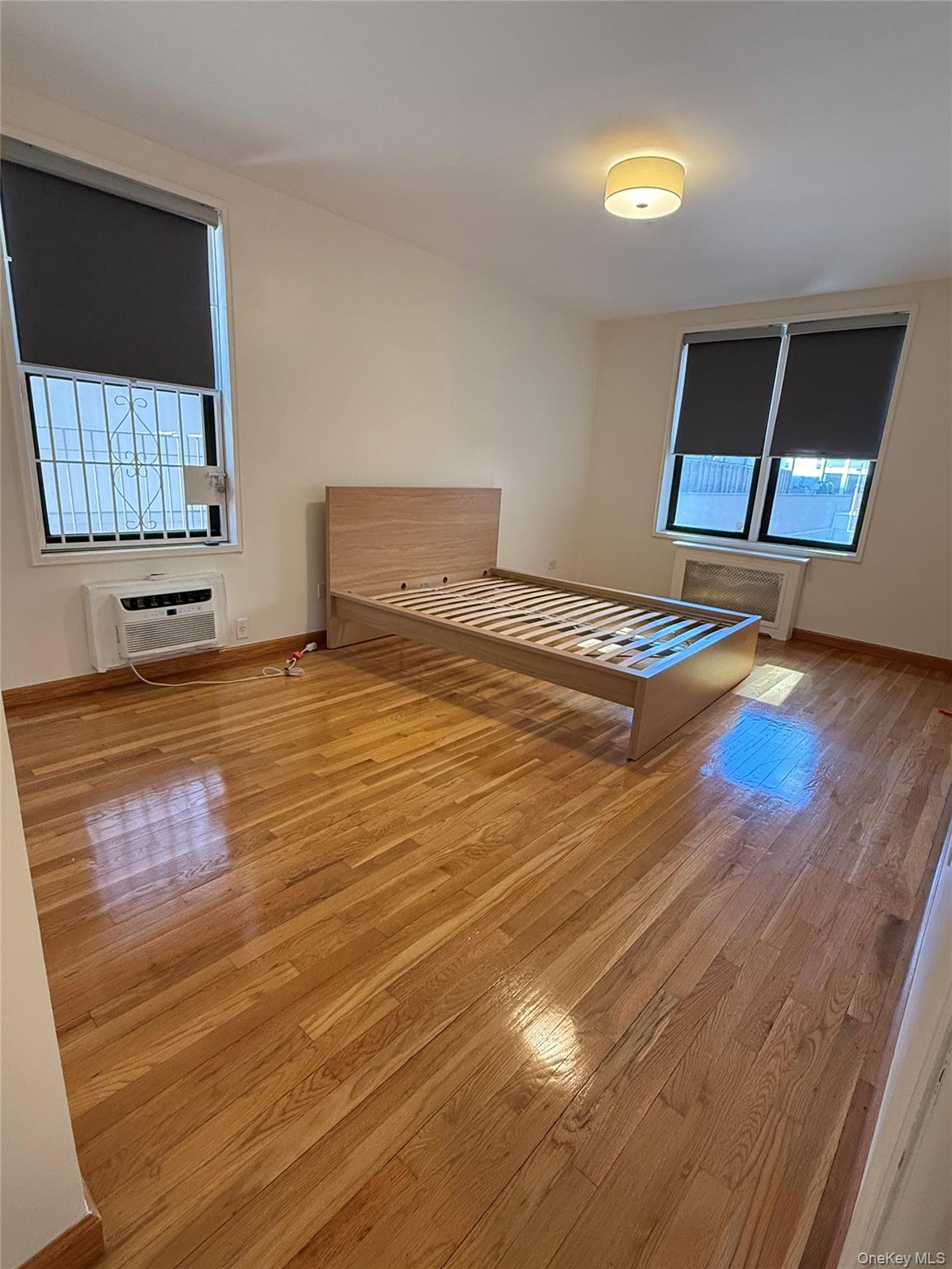 13705 Franklin Avenue Unit: 2E