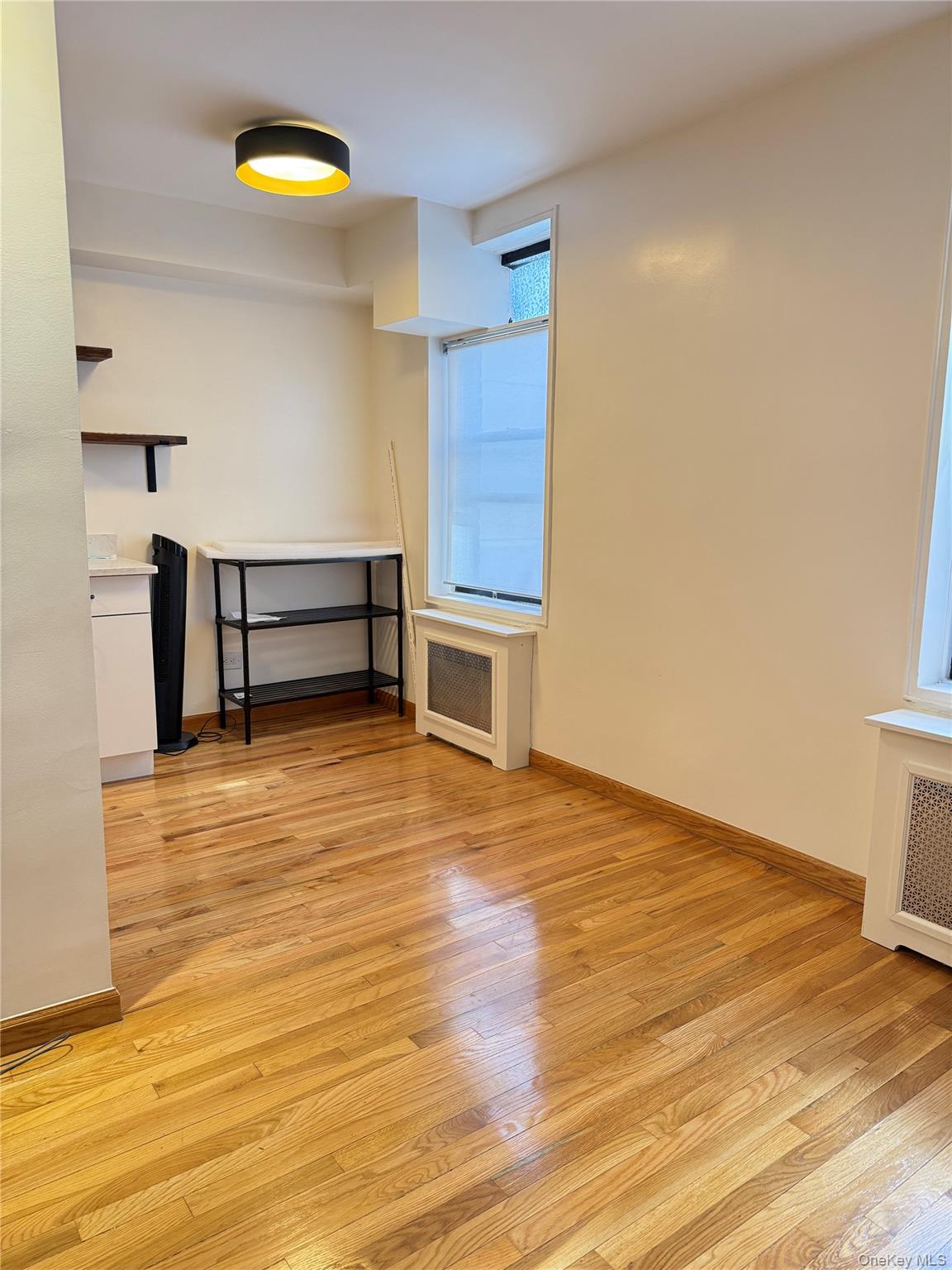 13705 Franklin Avenue Unit: 2E