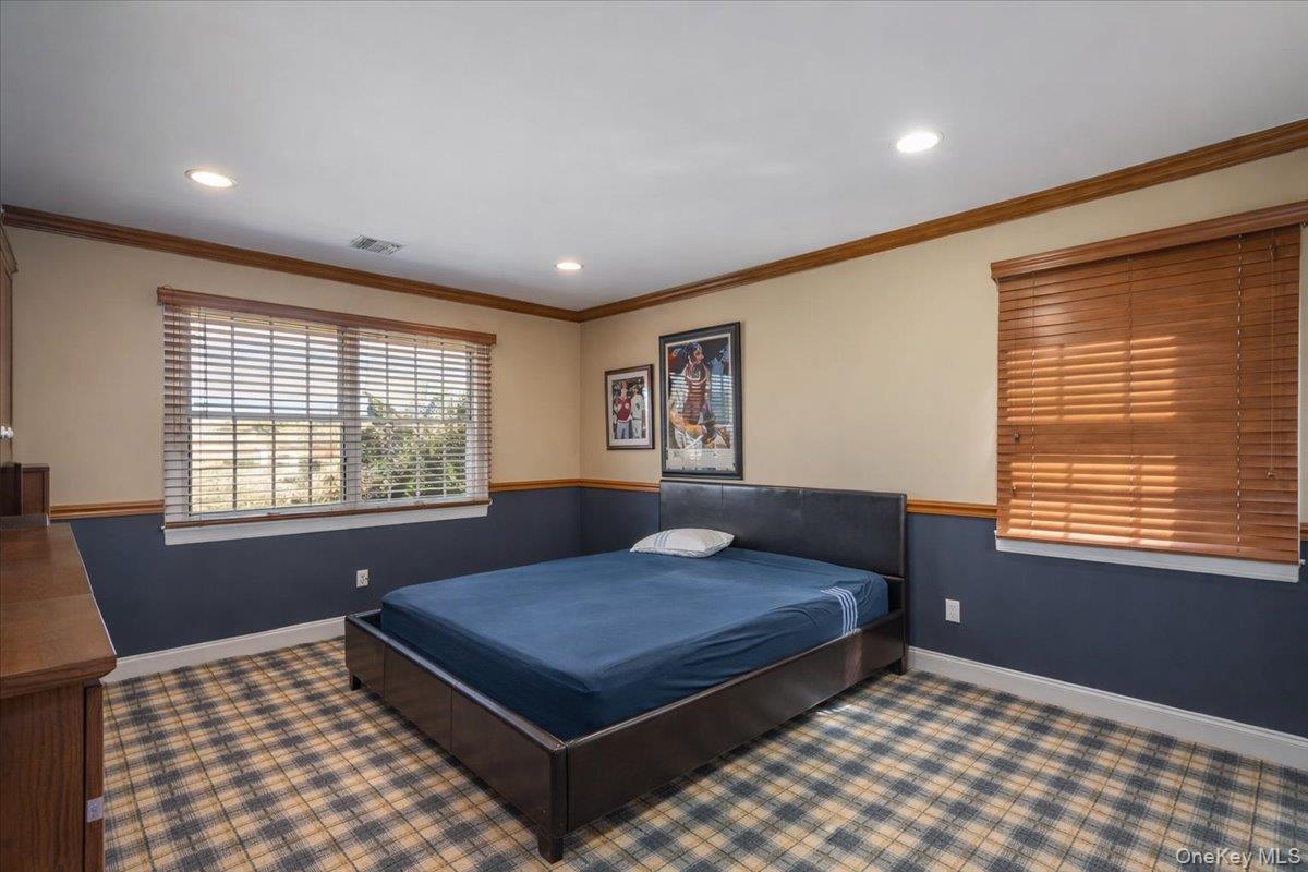 22 Turnberry Court