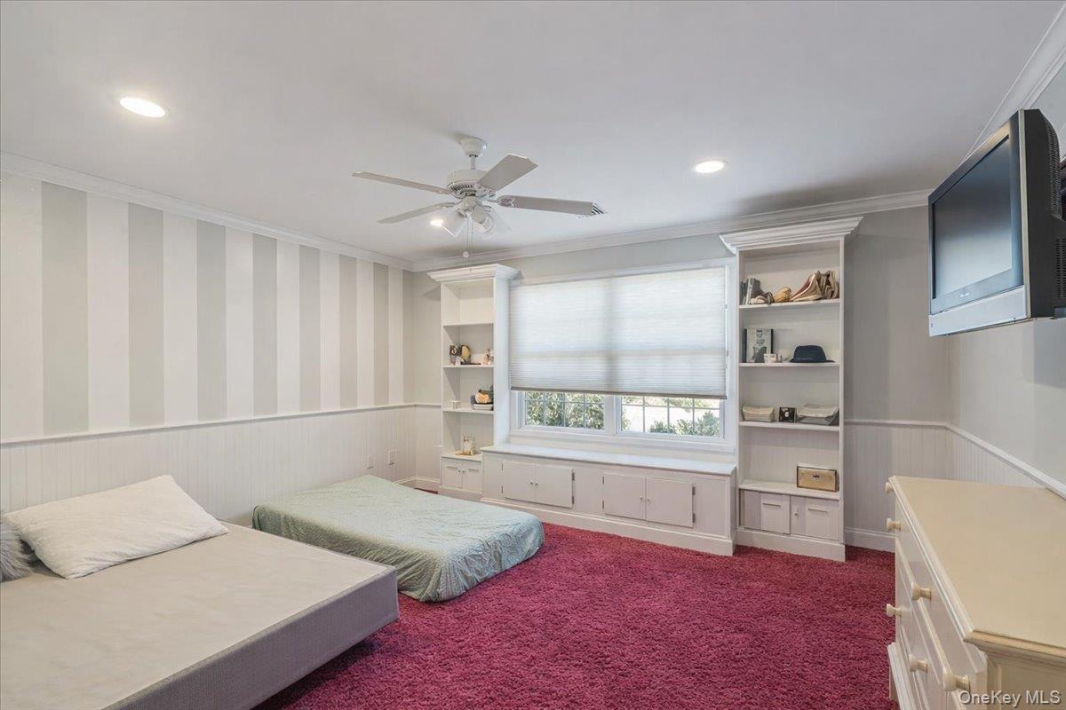 22 Turnberry Court