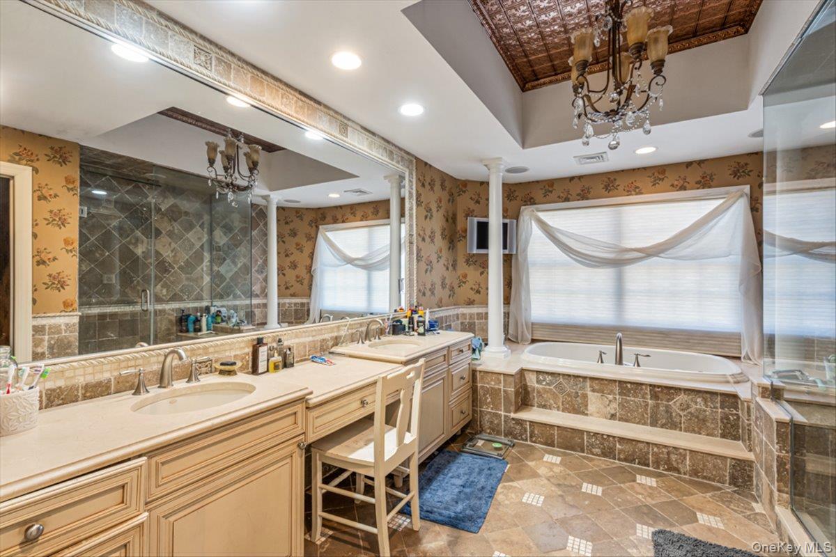 22 Turnberry Court