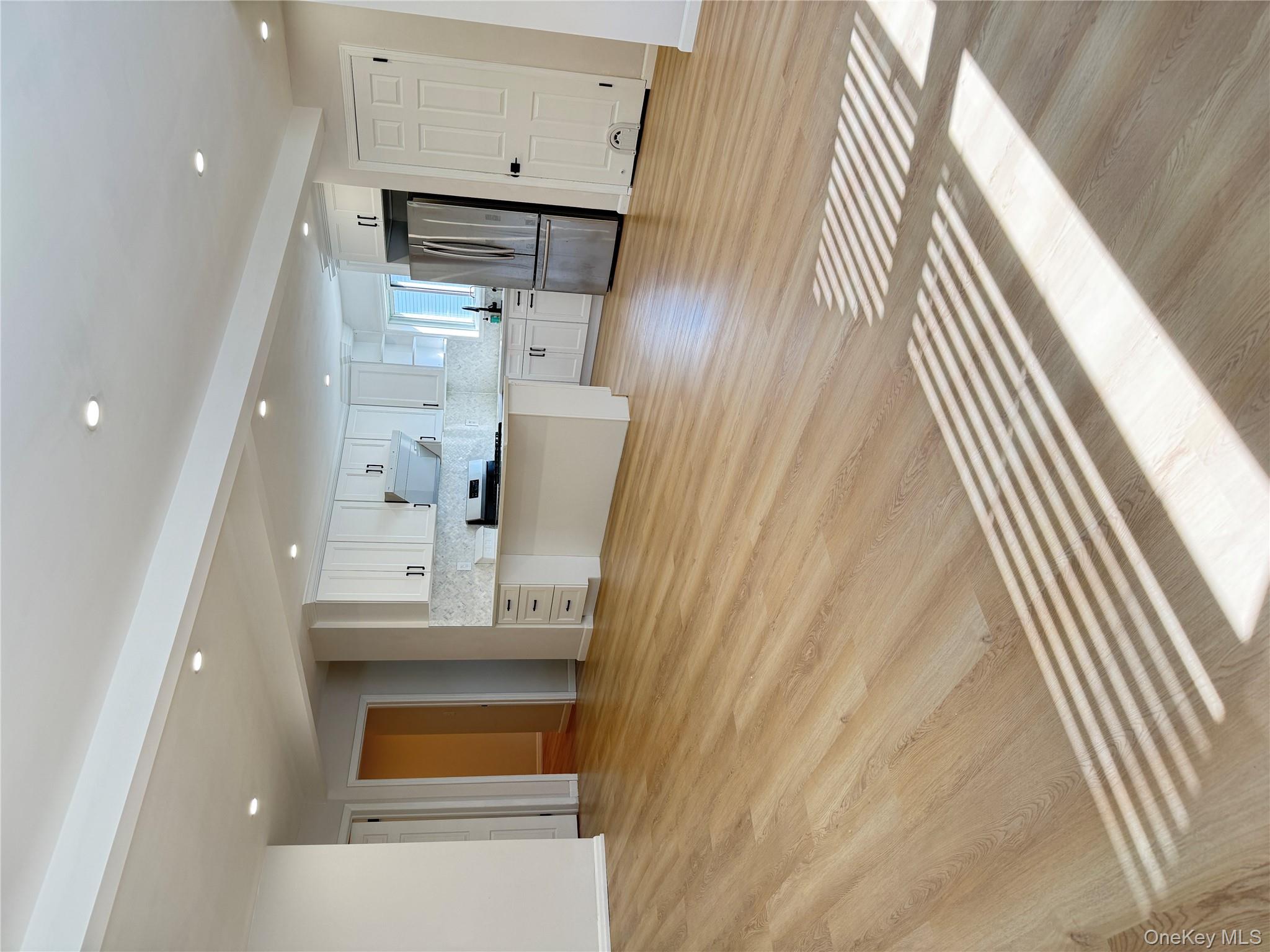 660 S 10th Street