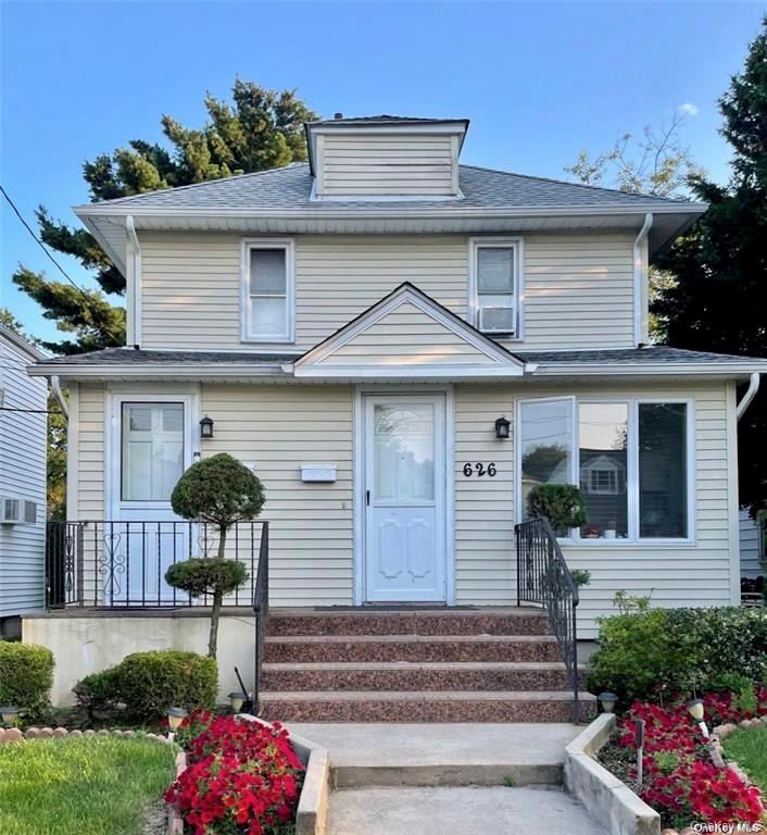 626 Stewart Avenue