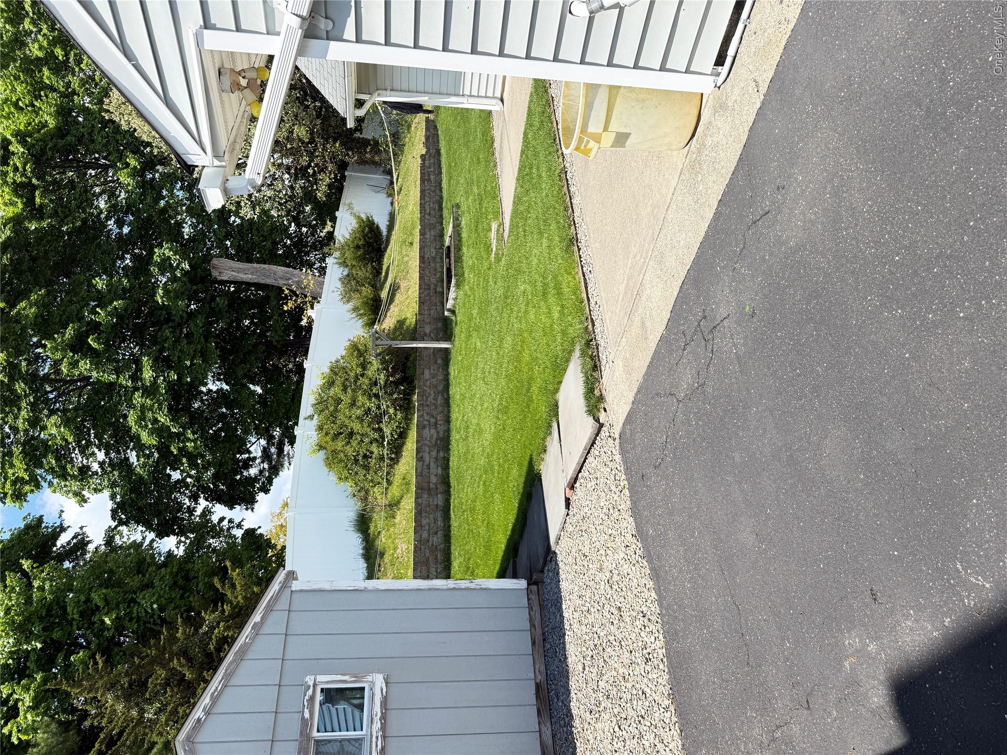 16 Greenway Circle