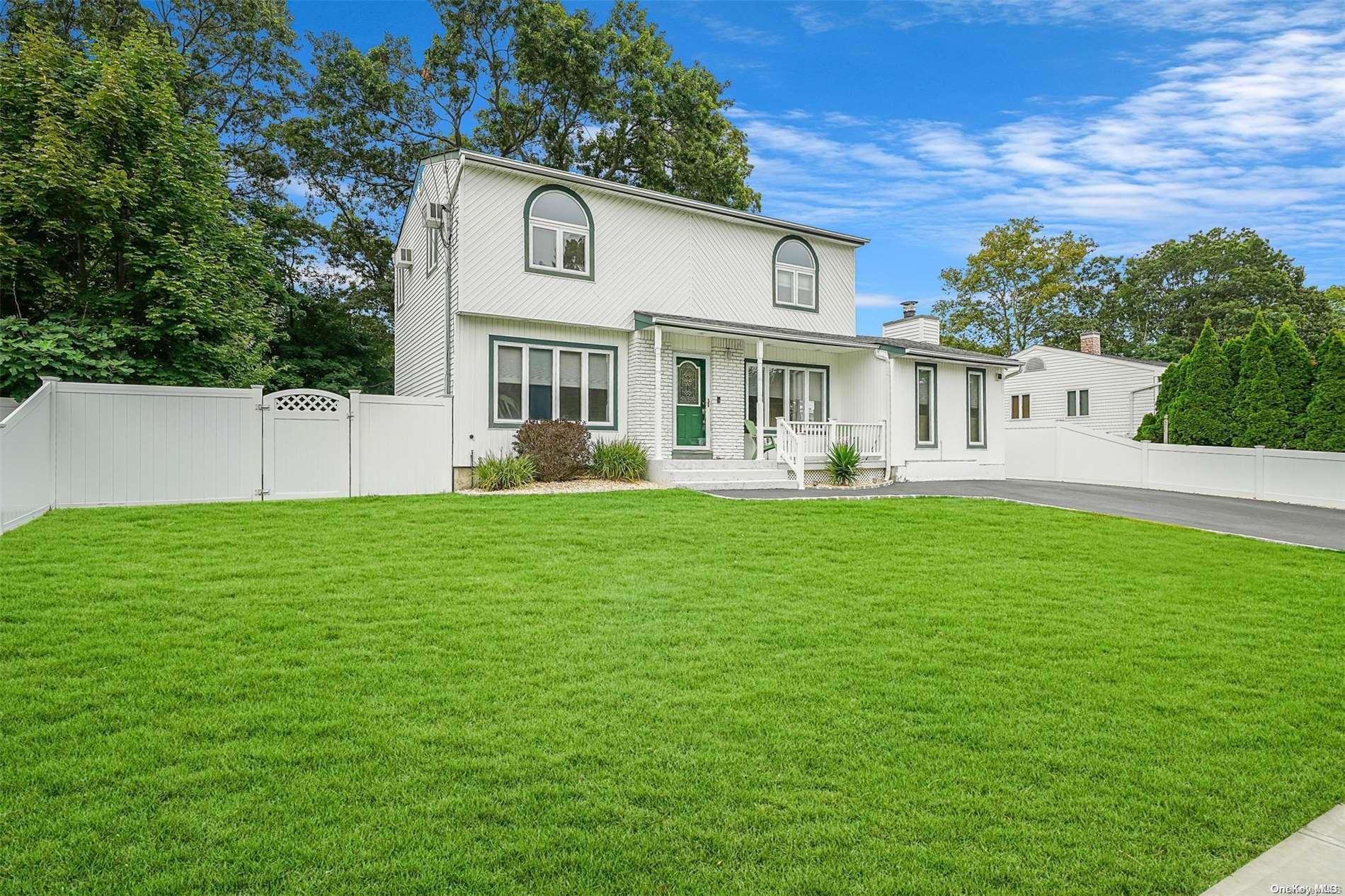 148 Stuyvesant Drive